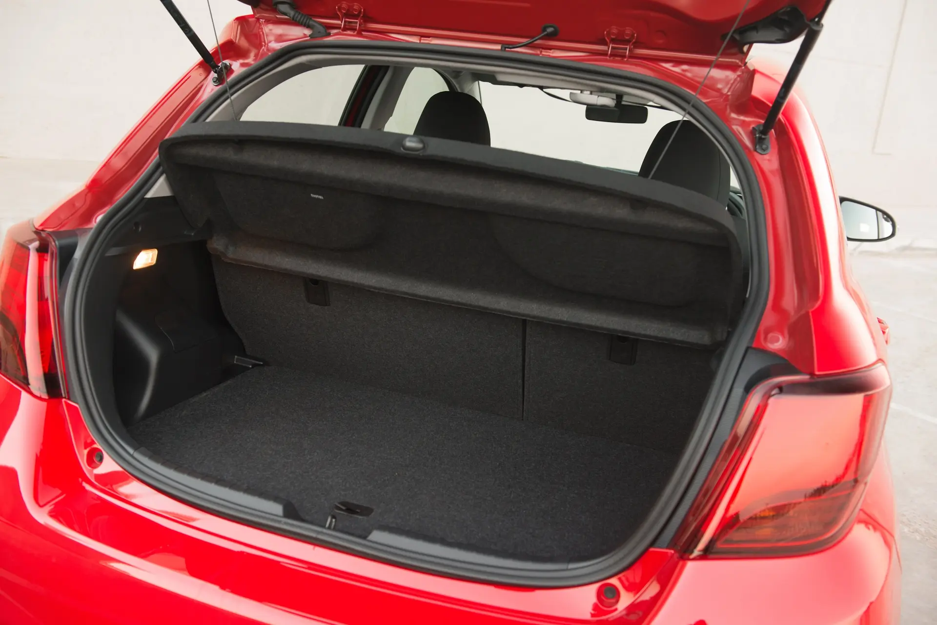 Toyota-Yaris-Bootspace