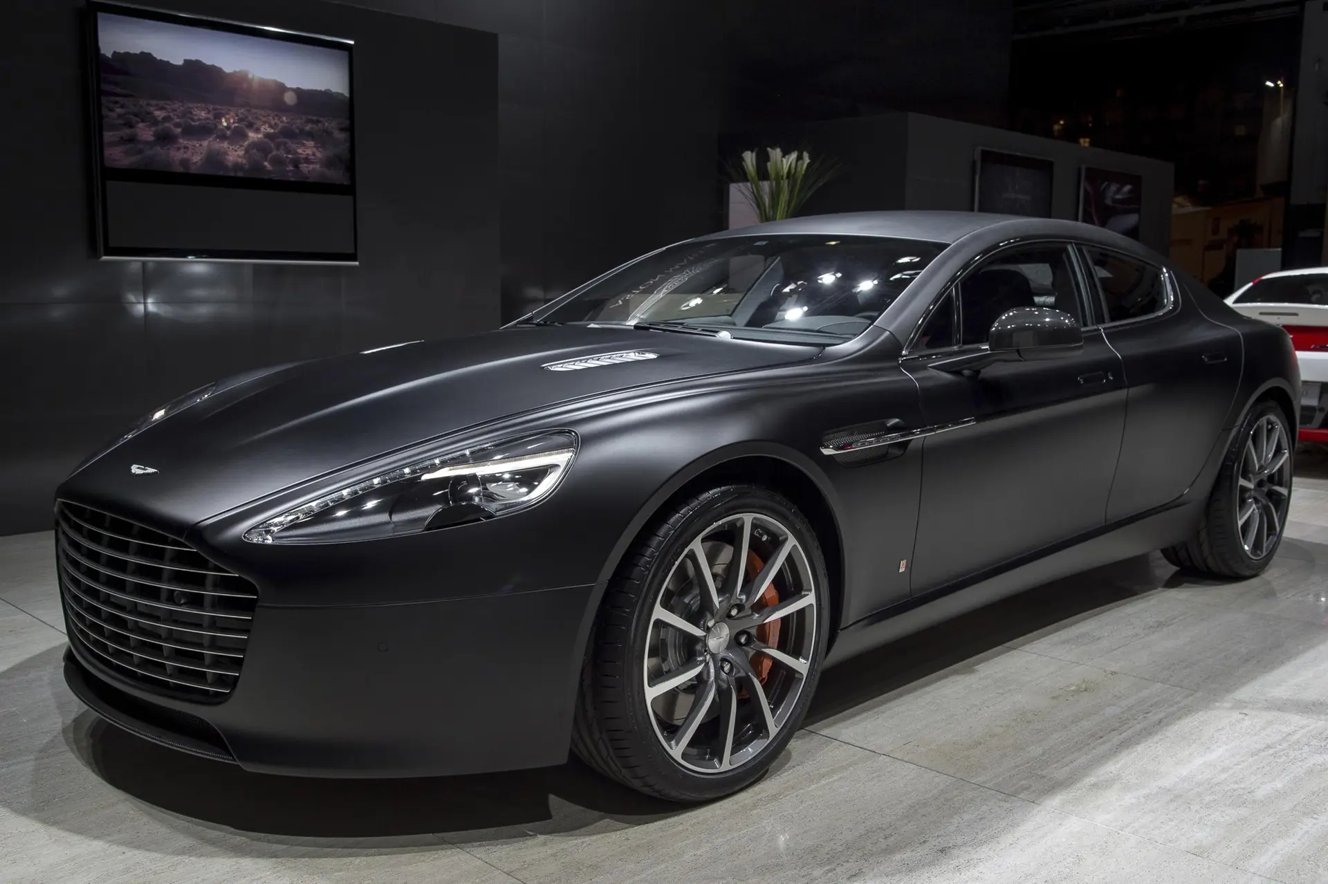 Aston-Martin-Rapide-S-Paris-Motor-Show