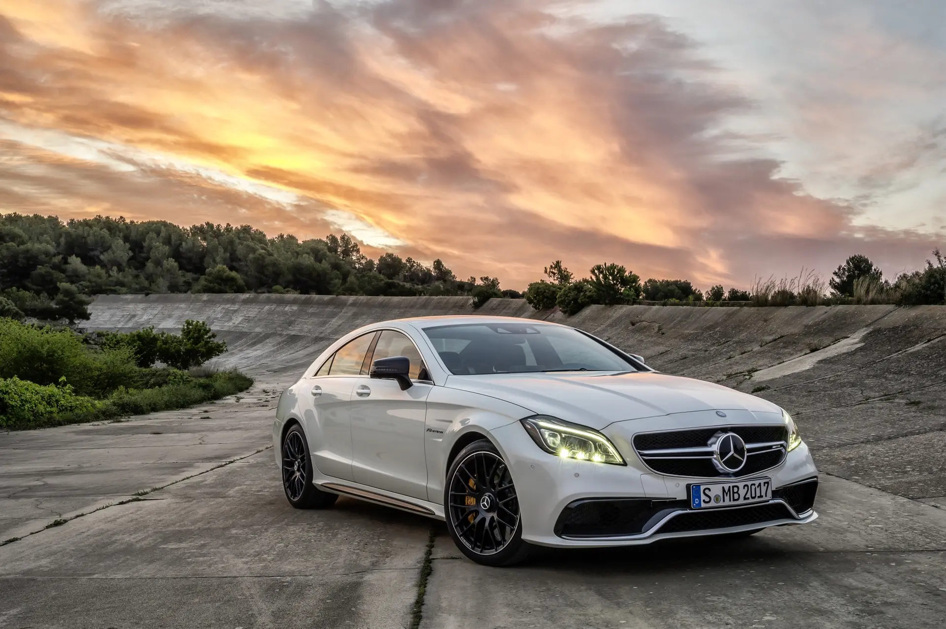 Mercedes-Benz-CLS-63-AMG-Coupe
