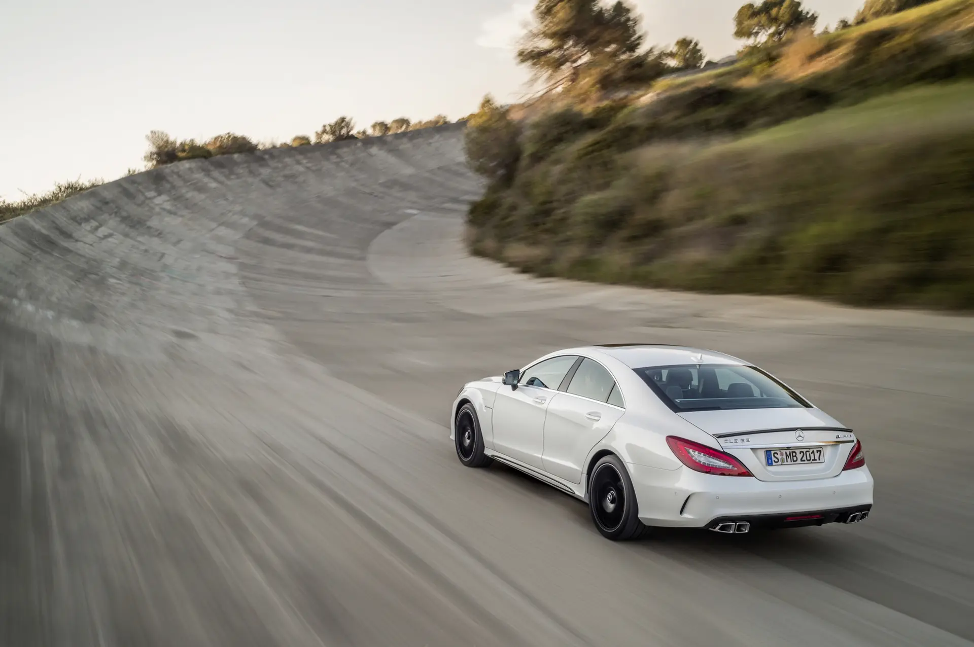 Mercedes-Benz-CLS-63-AMG
