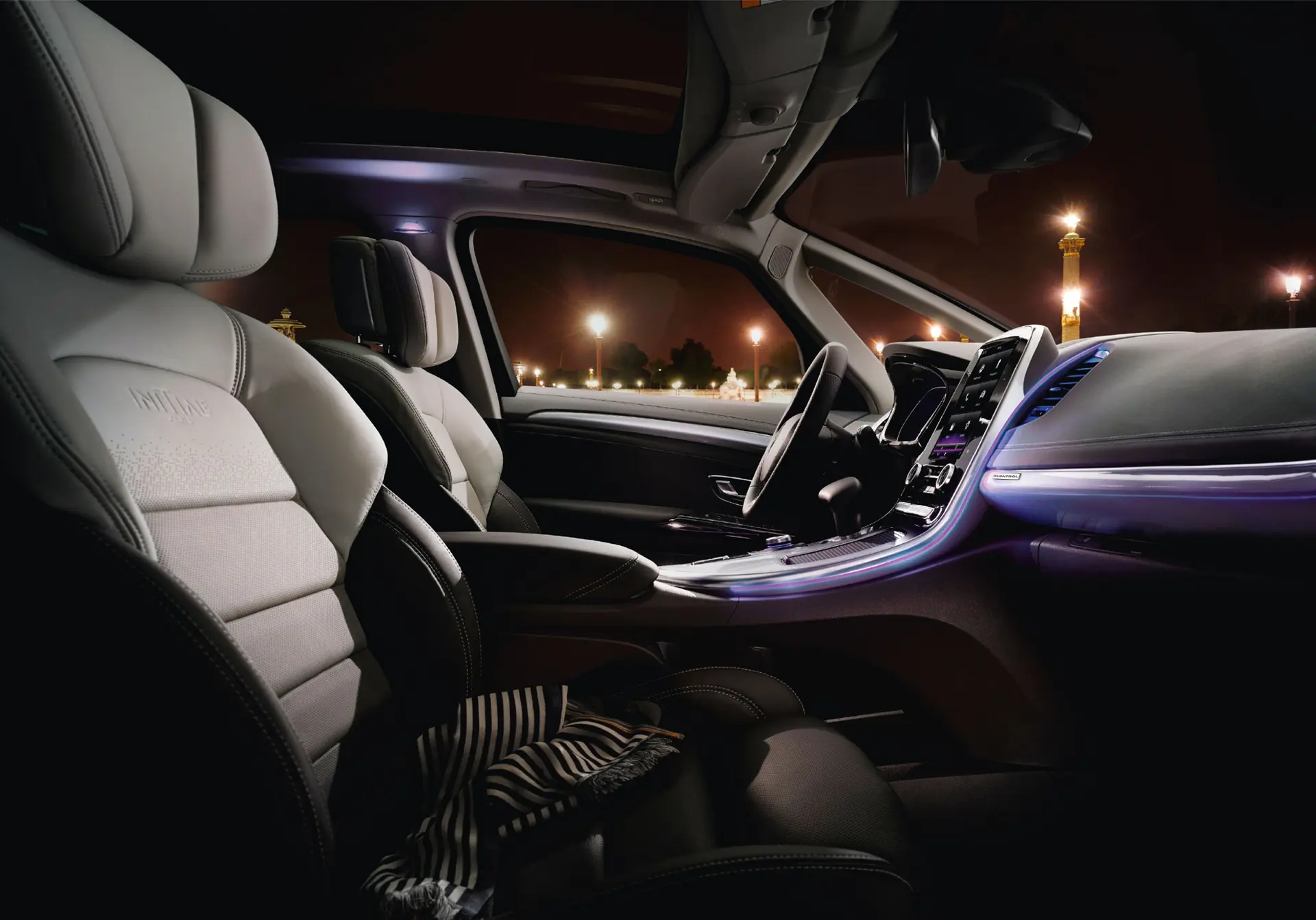 Renault-Espace-Interior