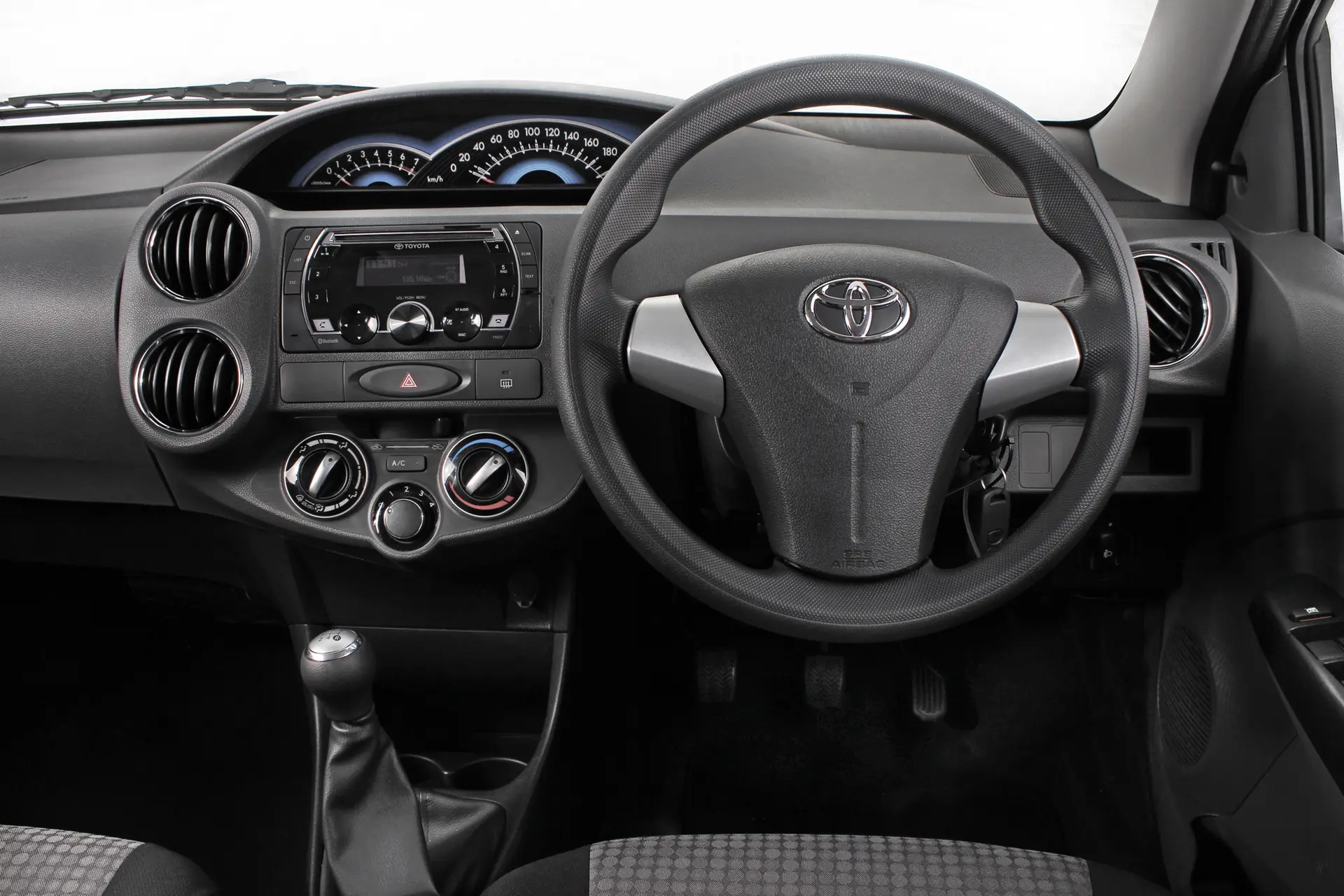 Toyota-Etios-Interior