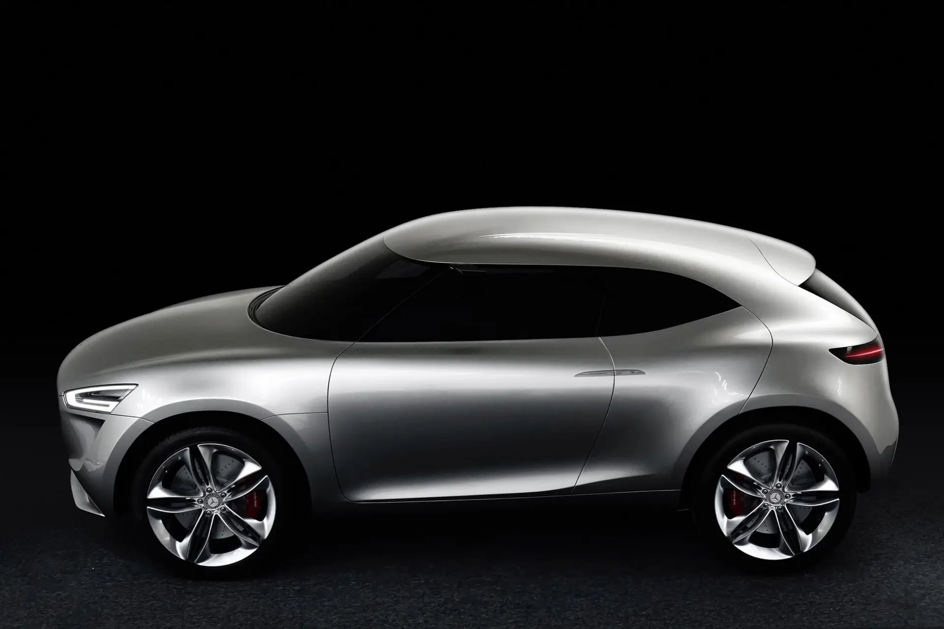 Meredez-Benz-Concept3