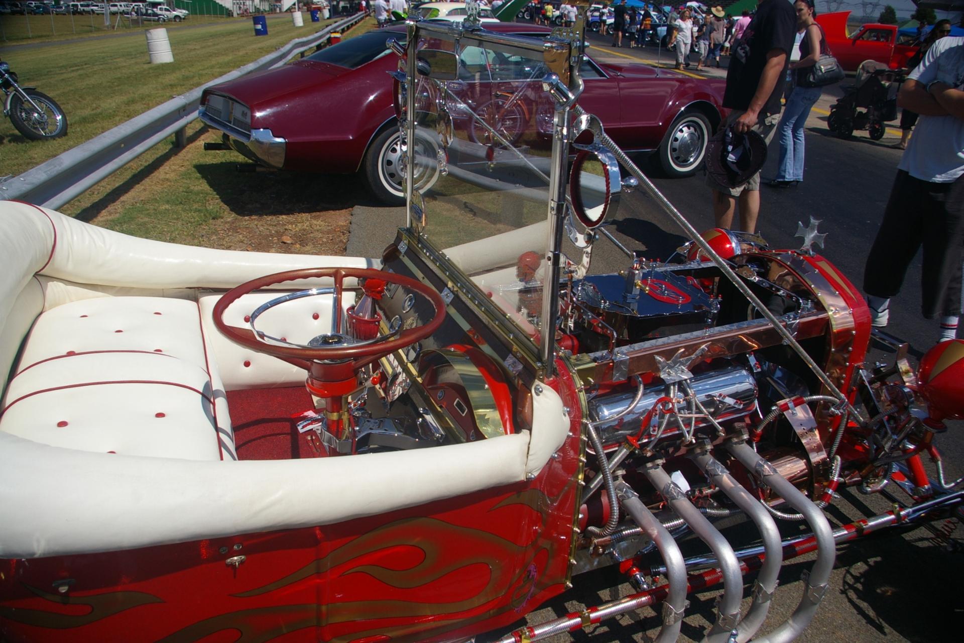 HOT RODS AT THE CLASSIC CAR SHOW, NASREC, DECEMBER 7