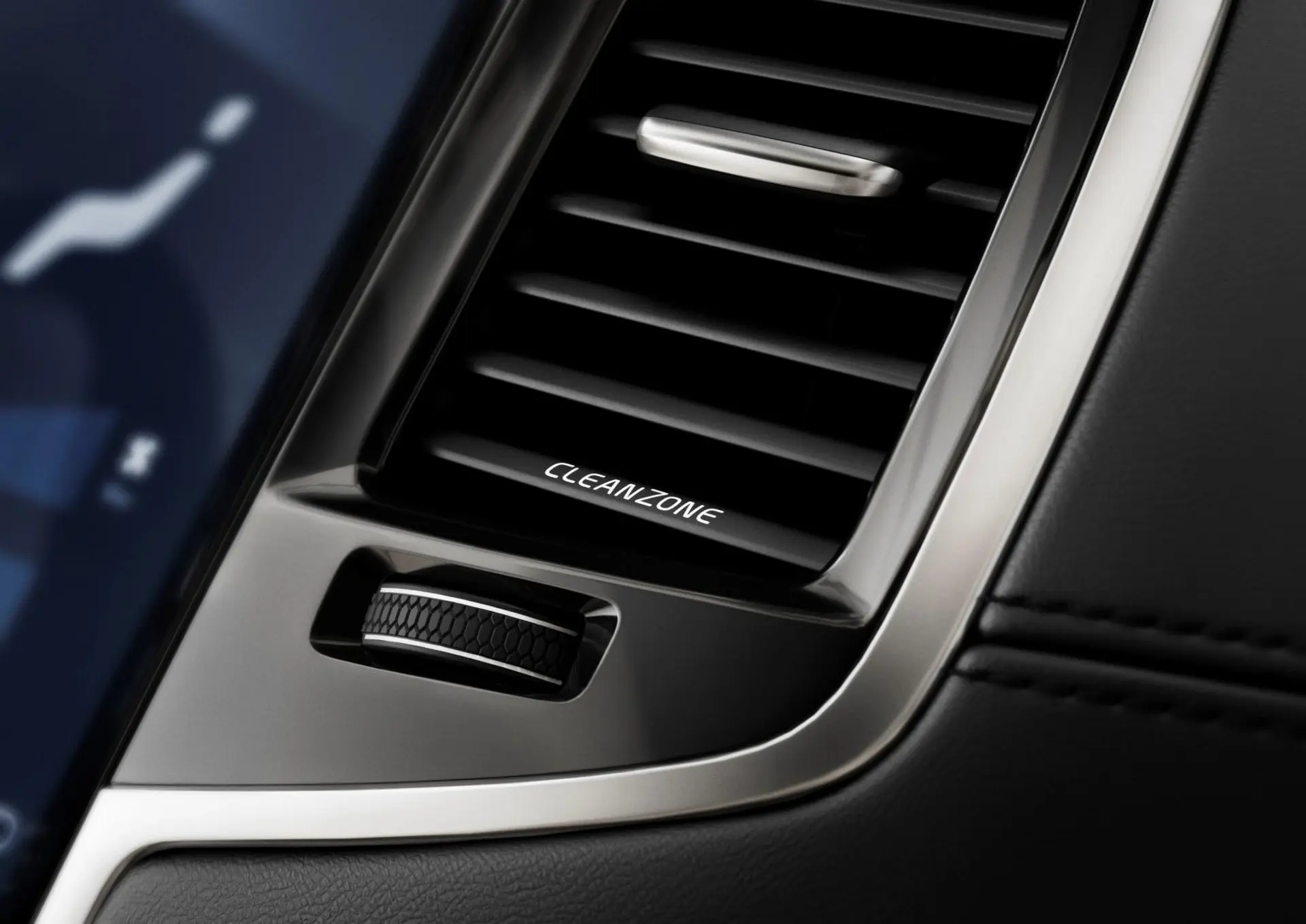 new-Volvo-XC90