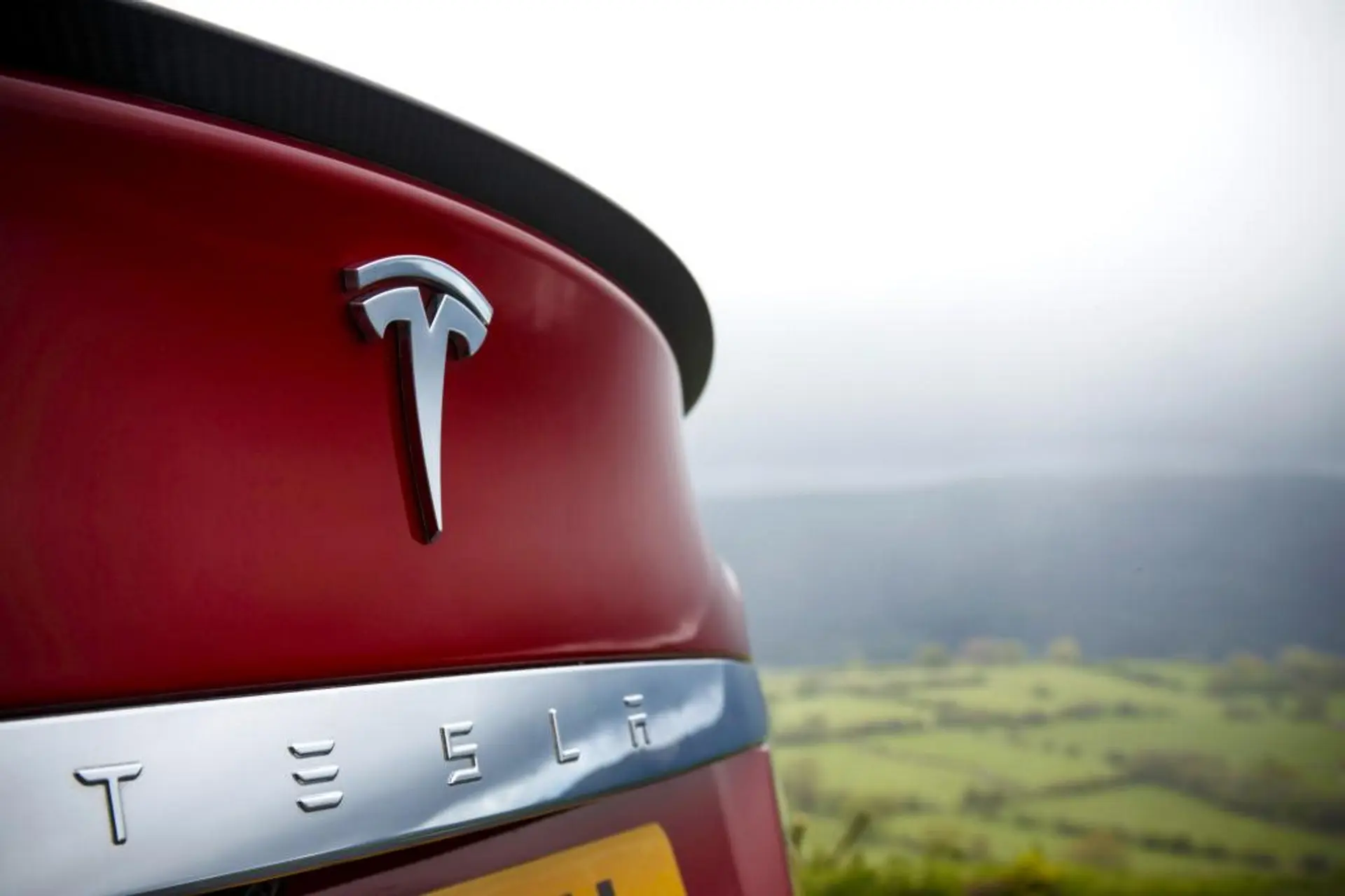 tesla-model-S