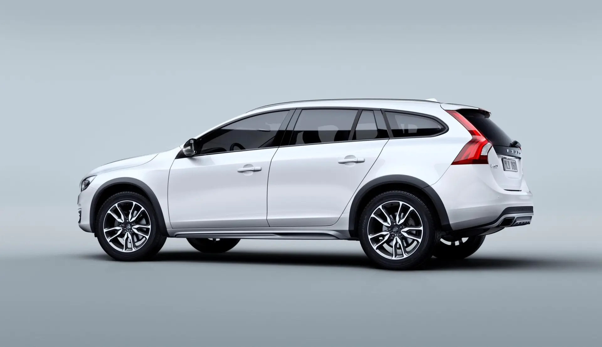 Volvo_V60_Cross_Country-6