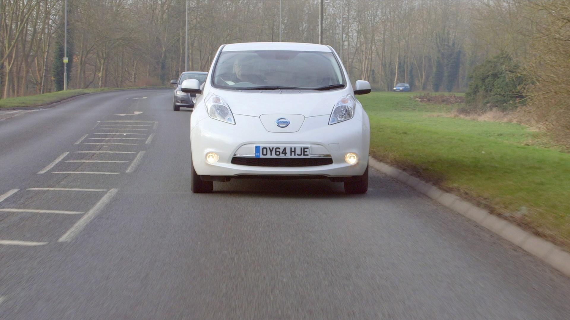 NISSAN LEAF BATTERY RELIABLY OUTPERFORMS CYNICS, CRITICS AND ALTERNATIVES