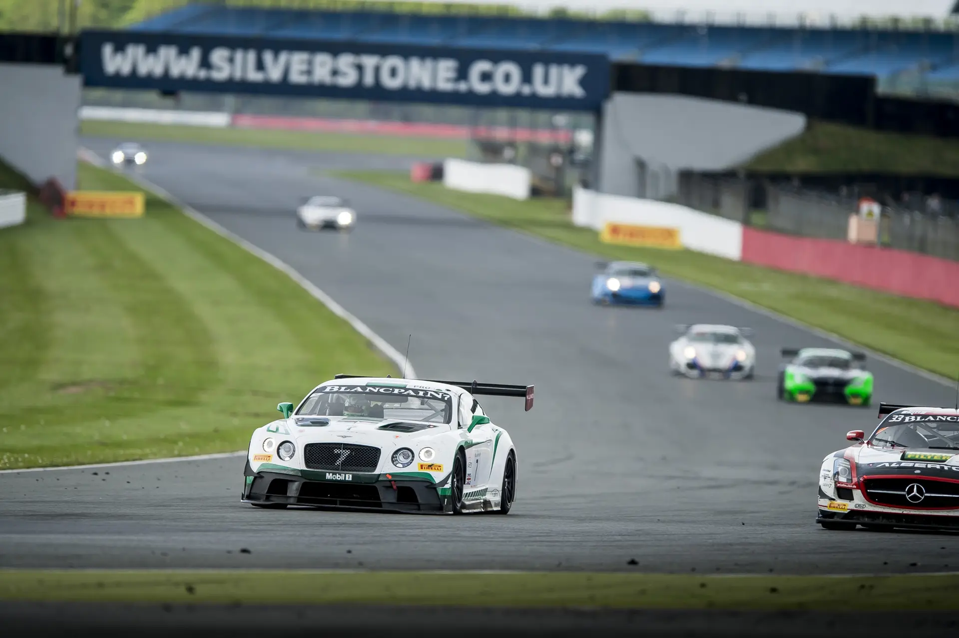 Bentley-Motorsport