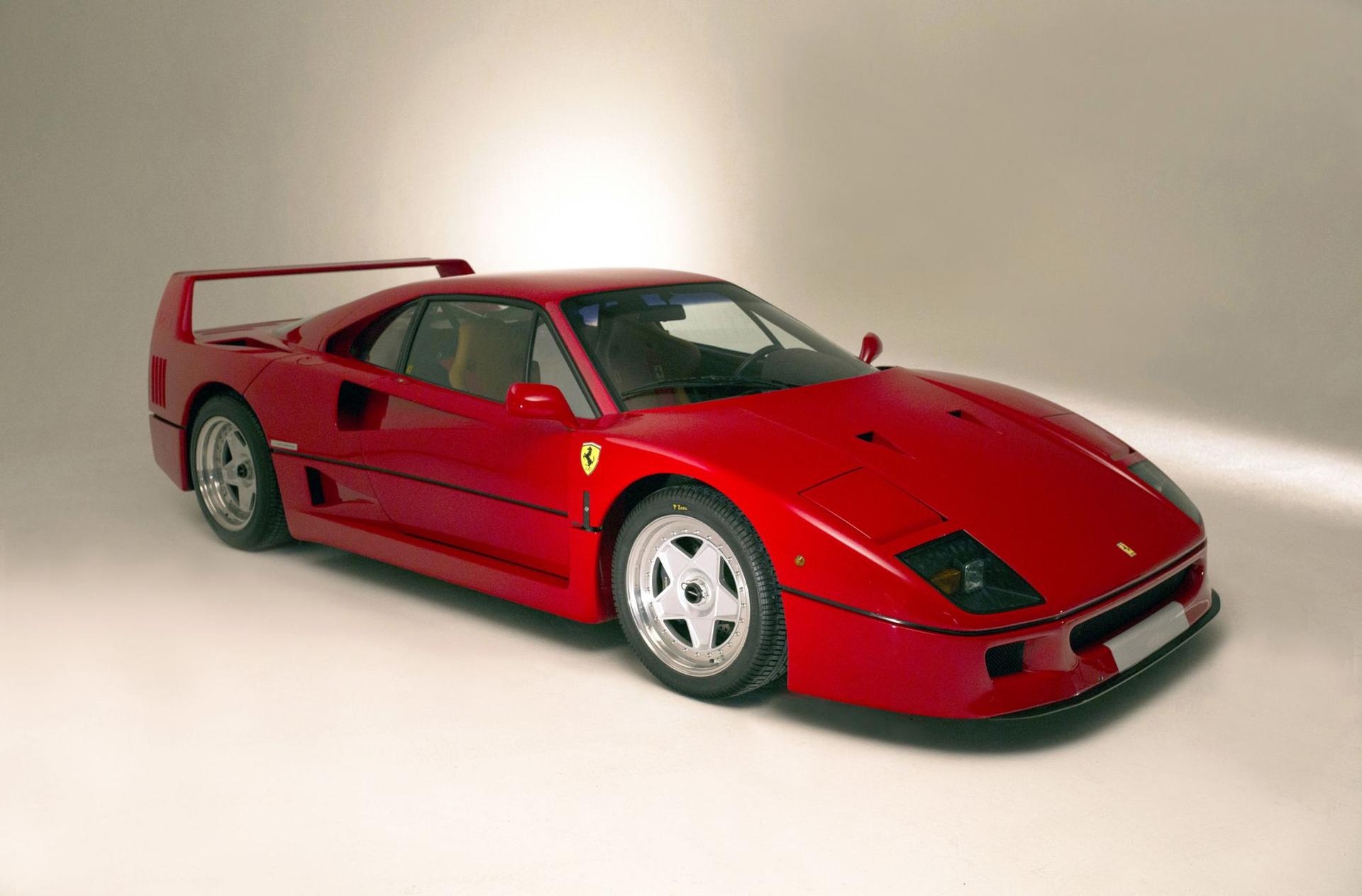 Ferrari: UNIQUE ‘CONNOLLY’ F40 COMPLETES LINE-UP OF FABULOUS FERRARIS