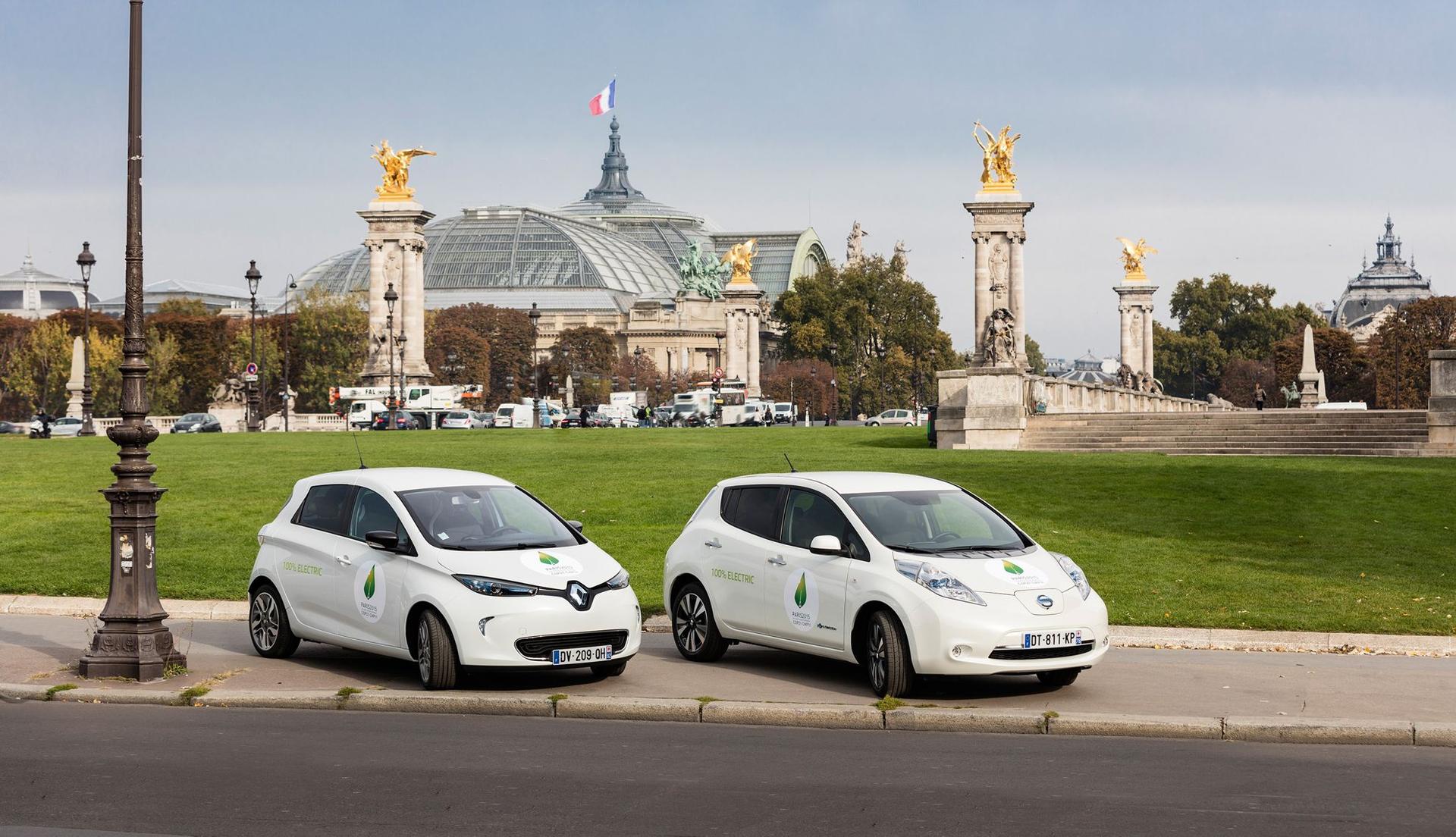 Renault-Nissan and partners install 90 new EV charge spots around Paris for COP21
