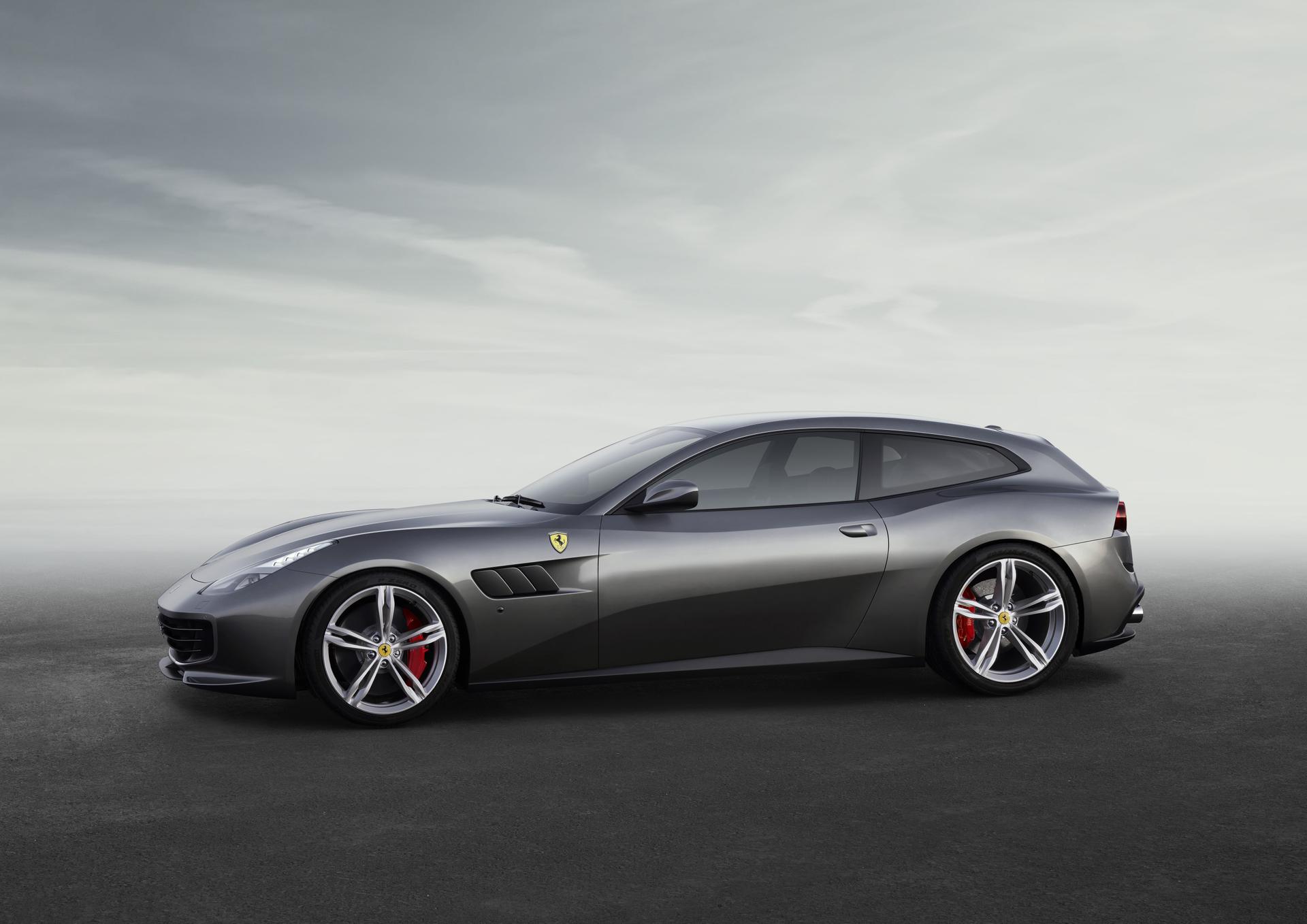 Ferrari GTC4Lusso Geneva Motor Show