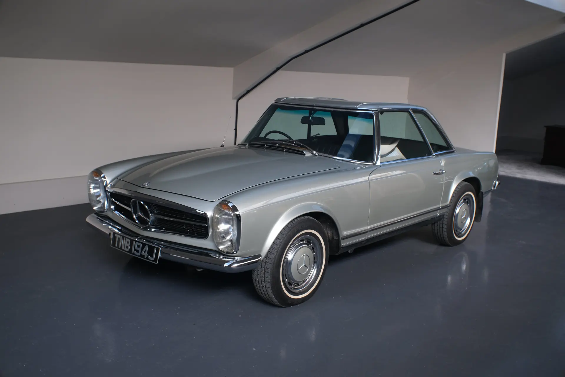 Mercedes Benz Sl Overview 3