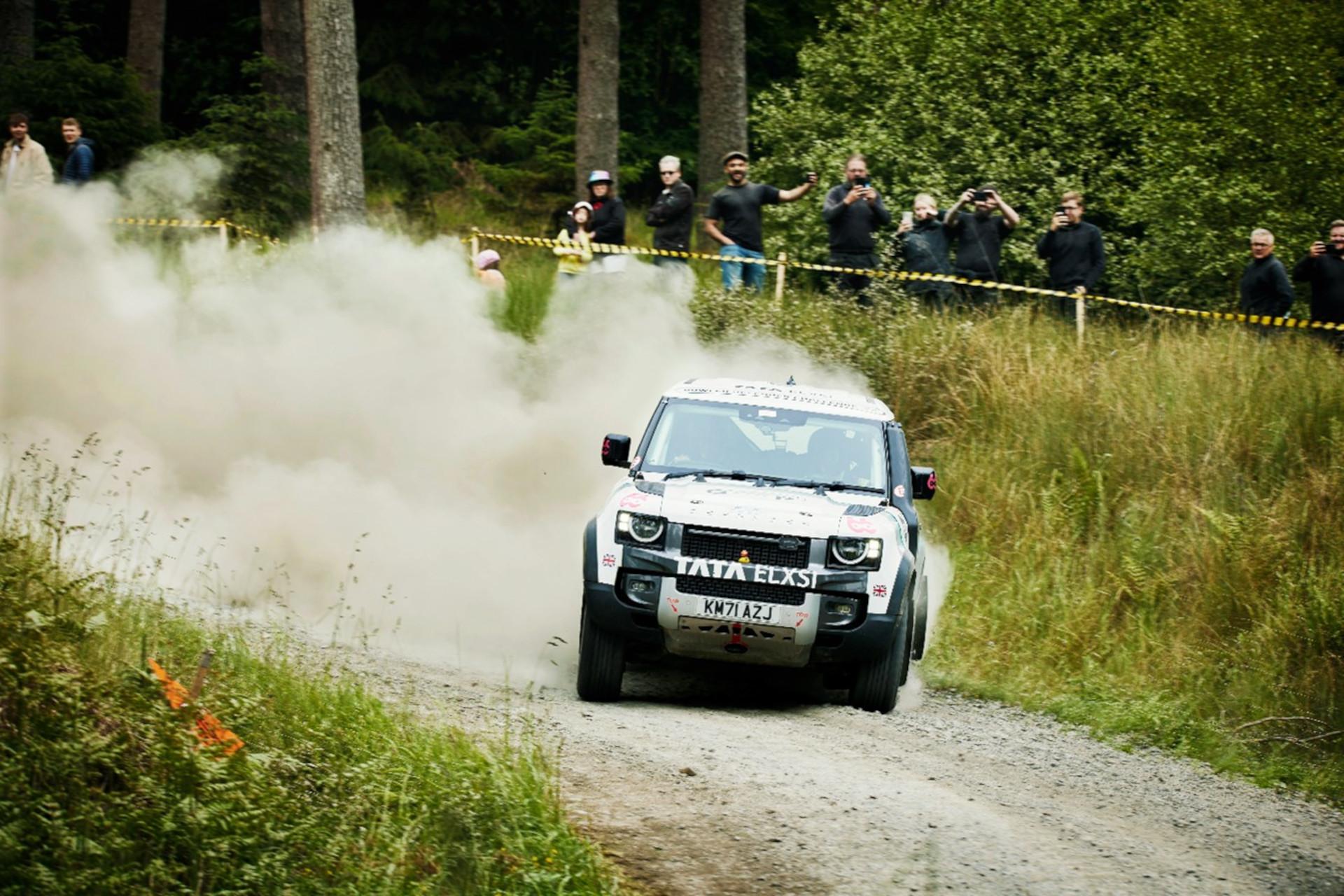 Bowler to showcase the latest generation 2023 Defender Rally Series car