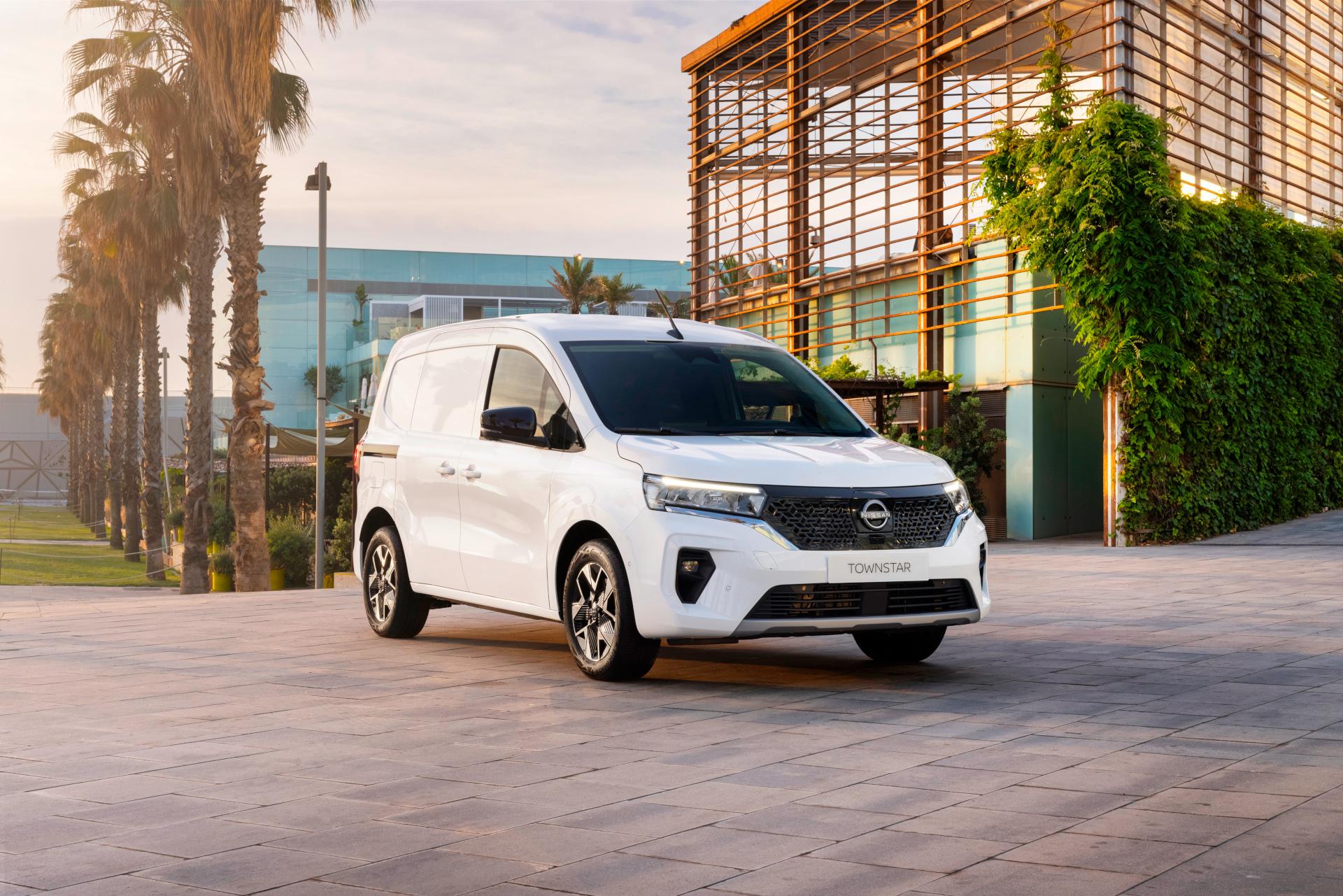 Nissan Townstar Van