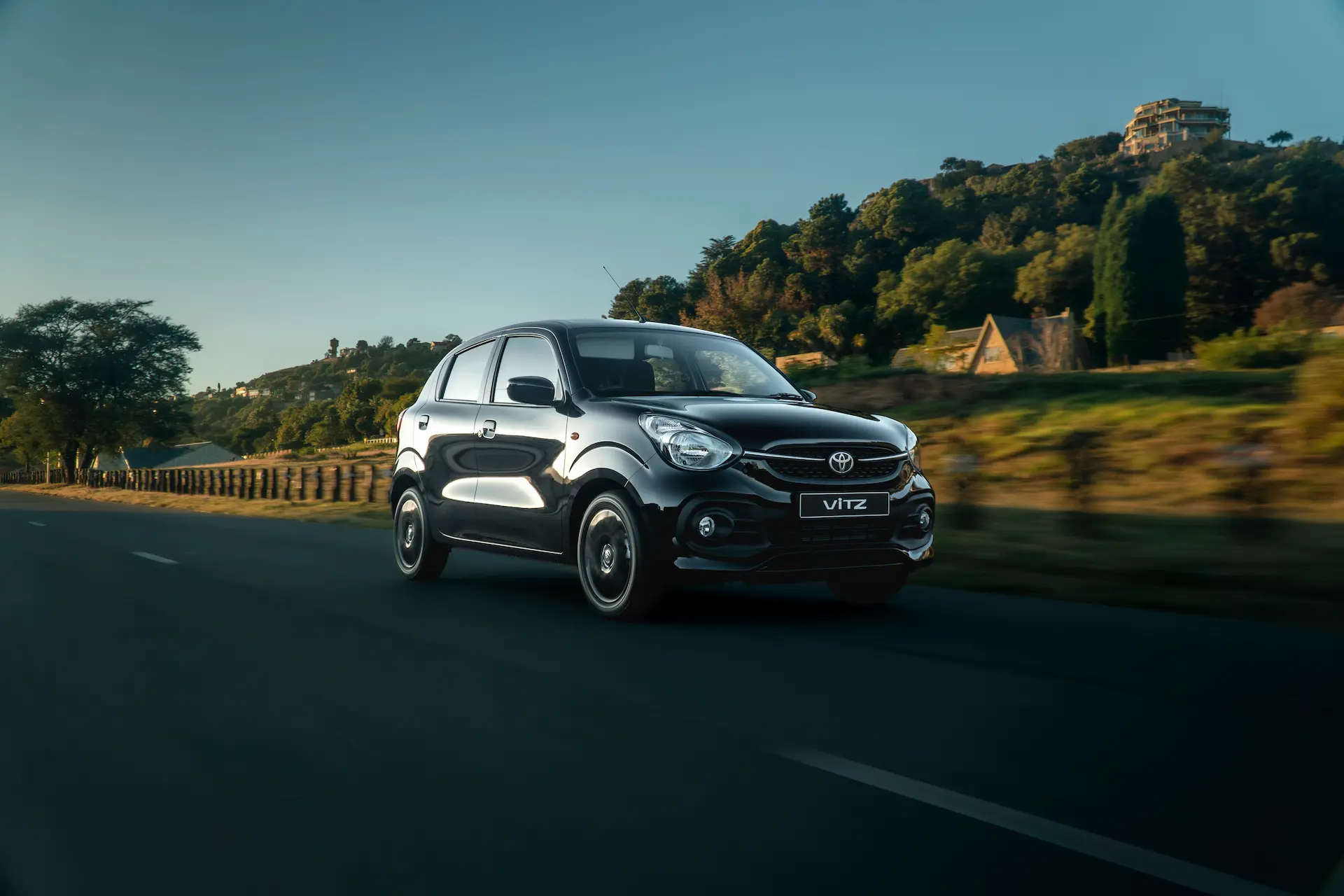 Kinto Sa Vitz Black
