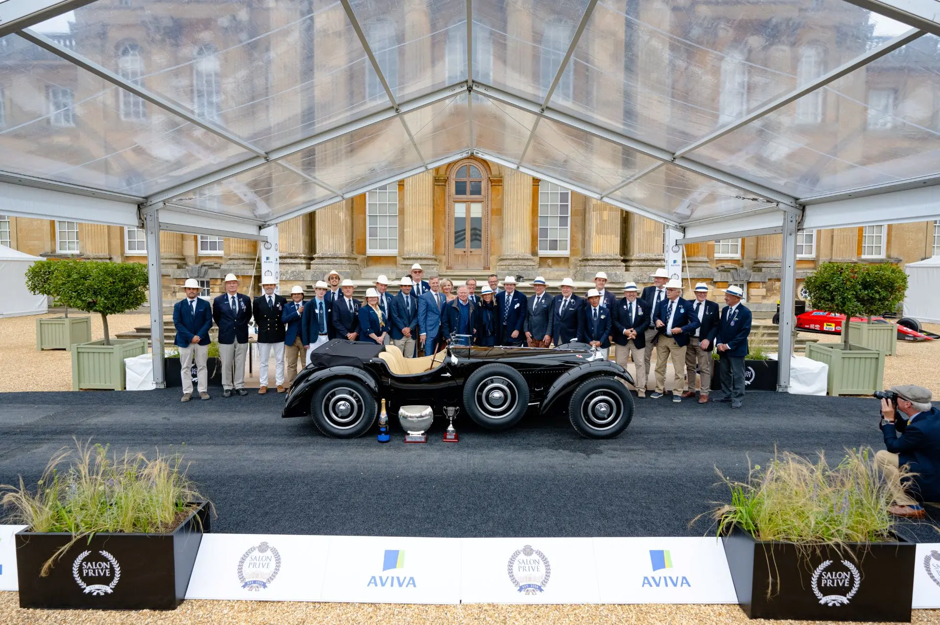 1937 Bugatti Owned By Jcb Lord Bamford Wins Best Of Show At Salon Prive Concours Presented By Aviva