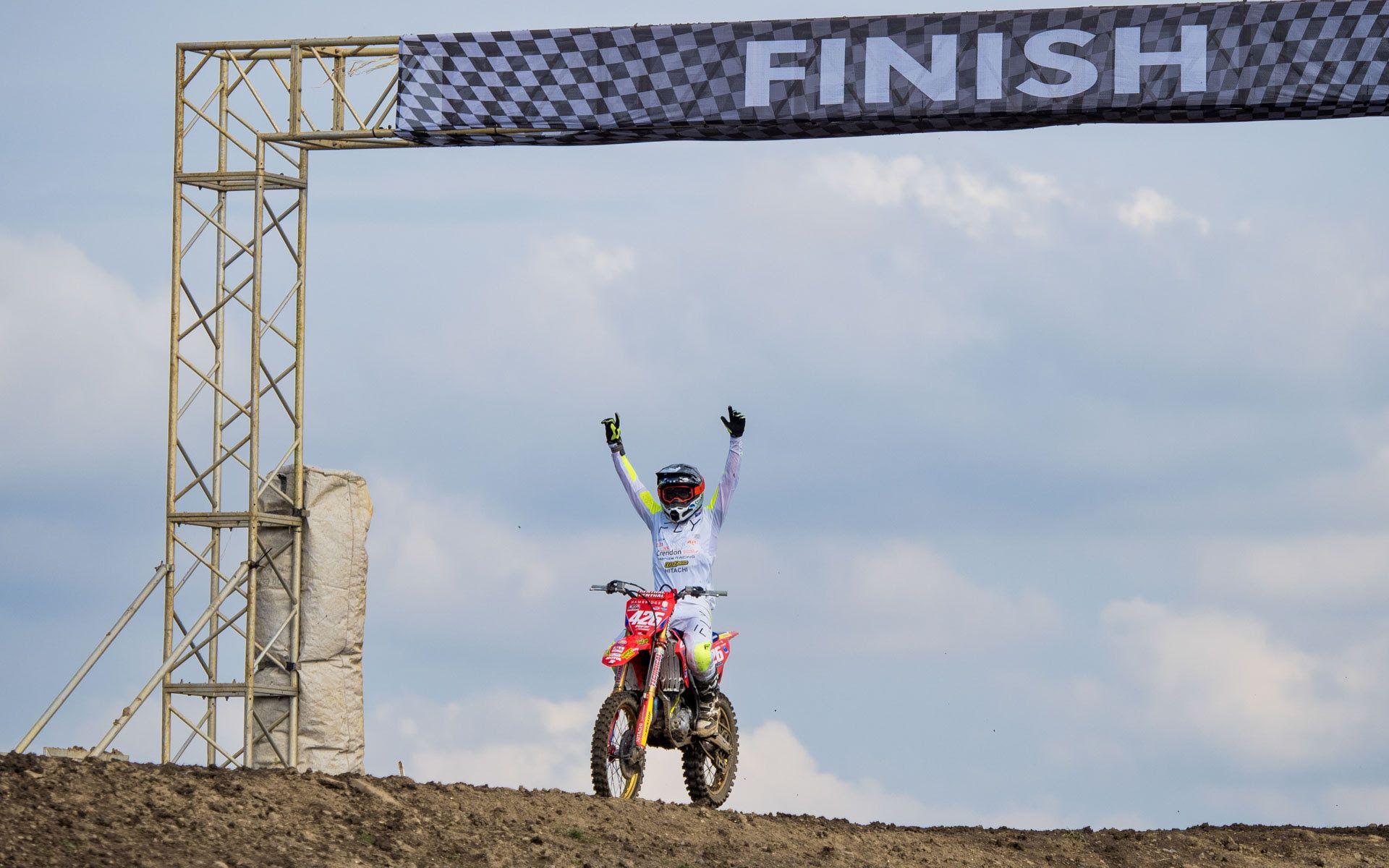 Mewse wins British MX1 title for Crendon Fastrack Honda