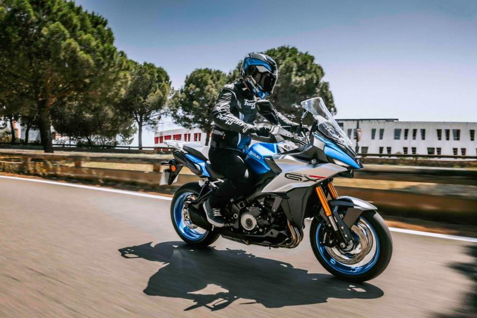 Let’s go…see the latest new releases at Motorcycle Live!