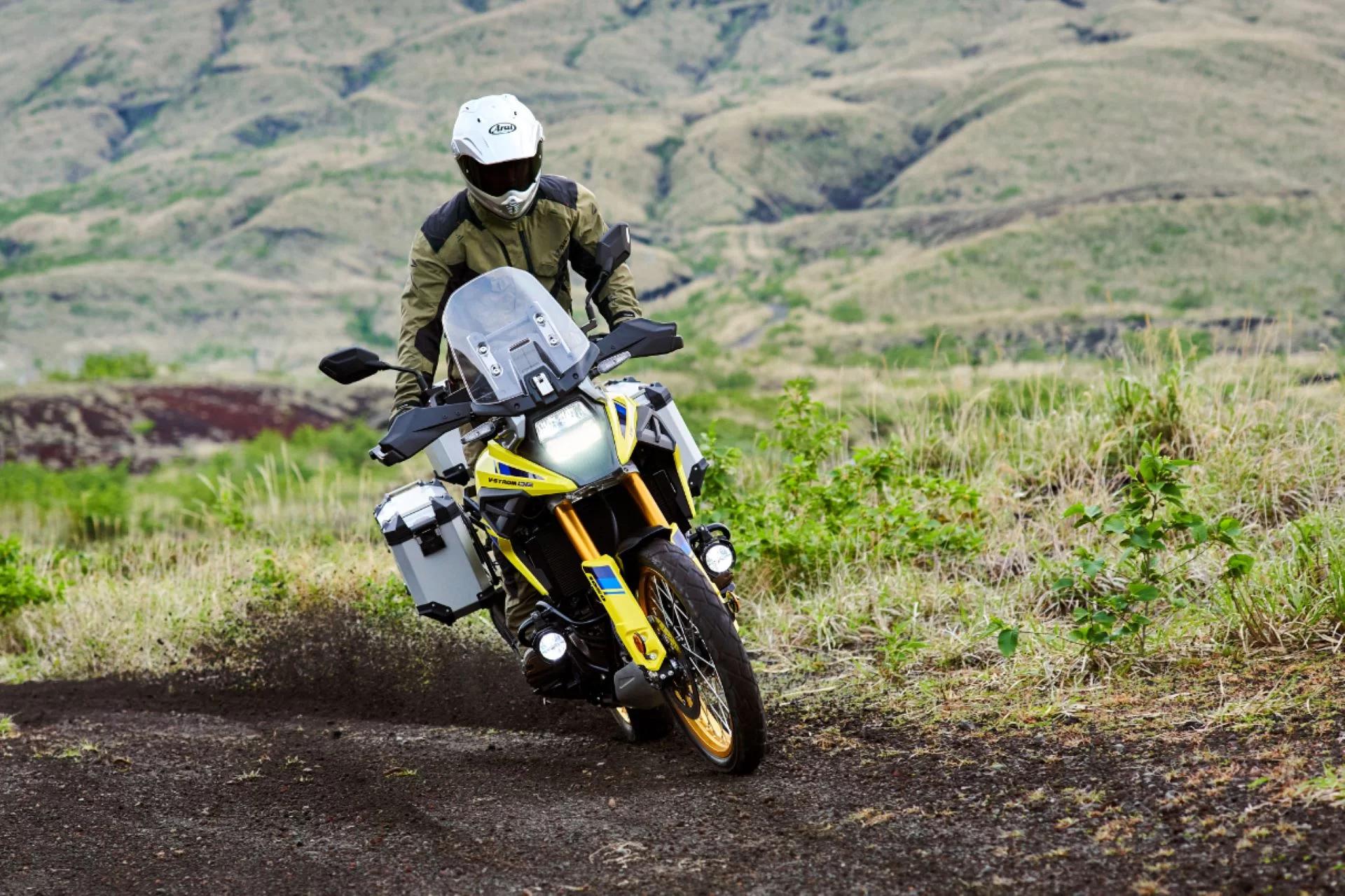 £1000 of free accessories on V-Strom 1050 and V-Strom 1050DE