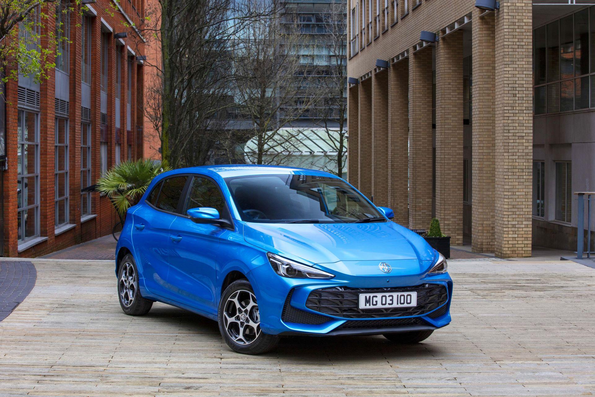 MG’s New Hybrid Supermini Impresses Auto Express