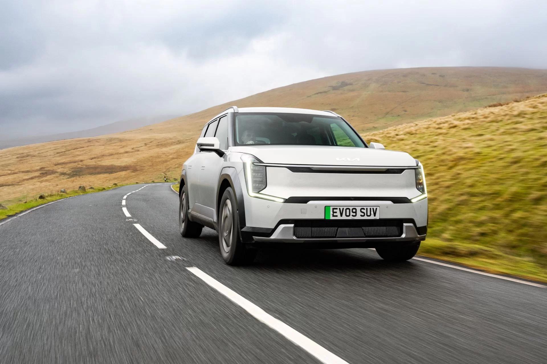 Kia Sweeps EcoCar Awards: Niro and EV9 Steal the Show