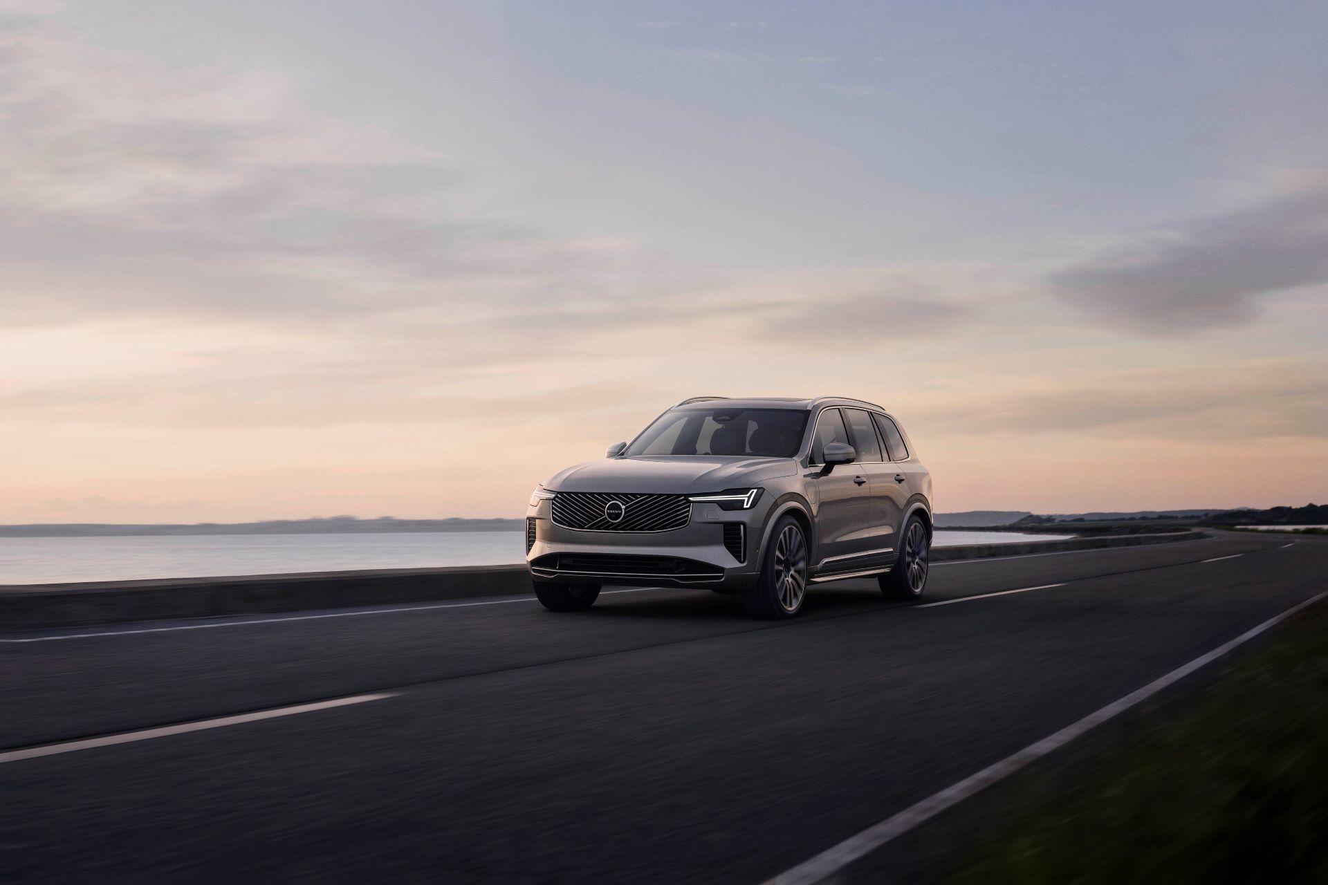 The New Volvo XC90: A Harmonious Blend of Luxury, Technology, and Sustainability