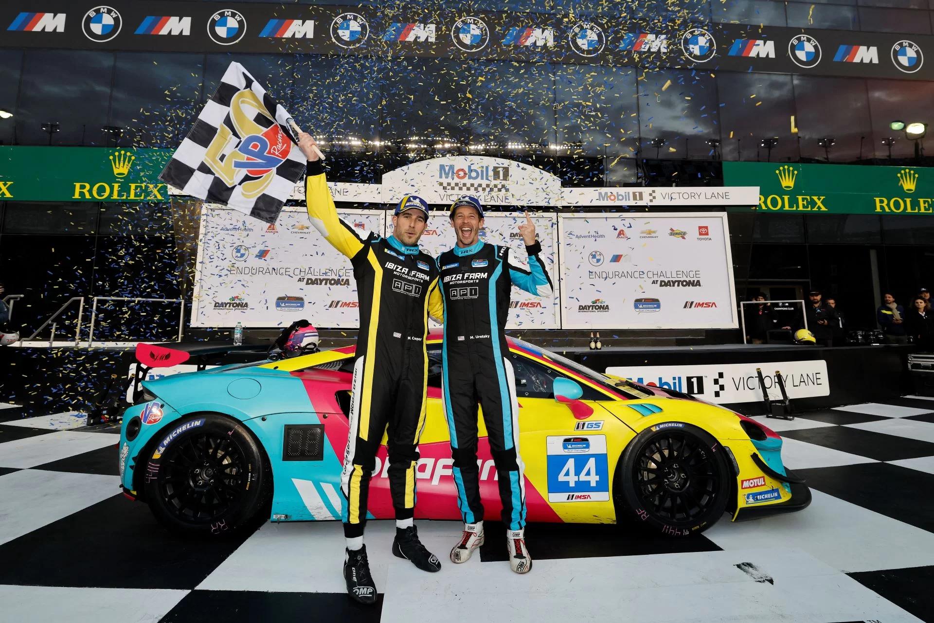 McLaren Artura GT4 Shines at Daytona: Accelerating Performance Team Triumphs in IMSA Michelin Pilot Challenge