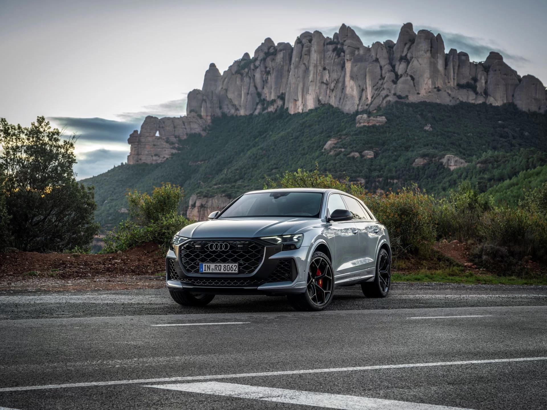 Audi Unleashes the RS Q8 Performance: The Pinnacle of Power and Prestige