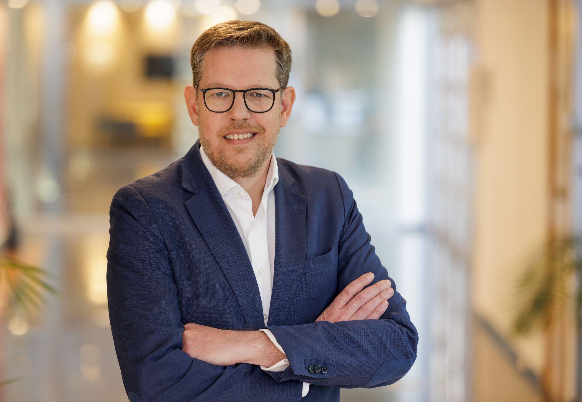 Renault Group Appoints Duncan Minto as Interim CEO Amid Leadership Transition
