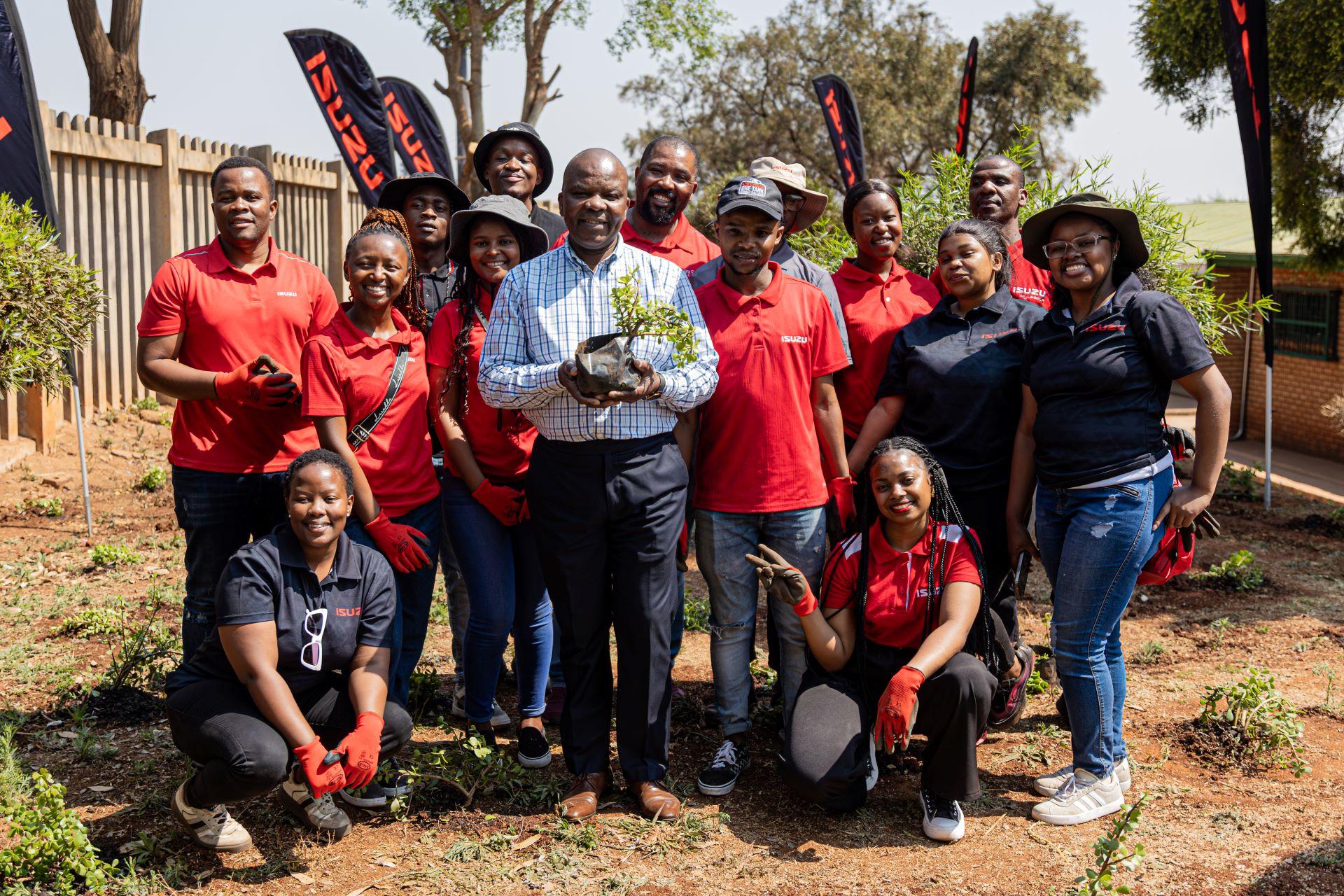 Isuzu Motors South Africa Plants Nearly 4,800 Spekboom Trees in Arbor Week Initiative