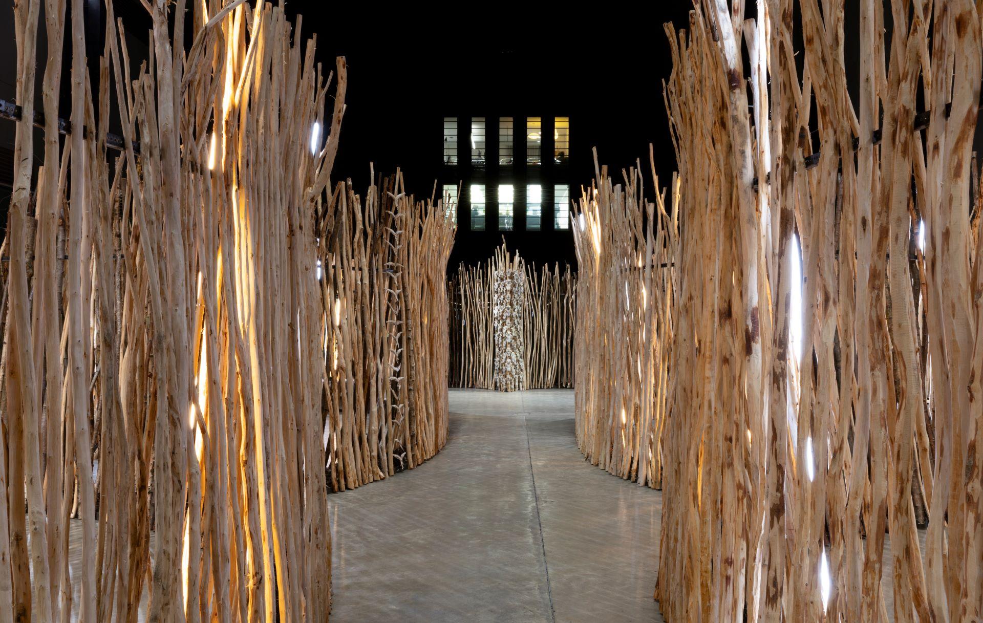 Hyundai Commission 2025: Máret Ánne Sara Transforms Tate Modern with Goavve-Geabbil