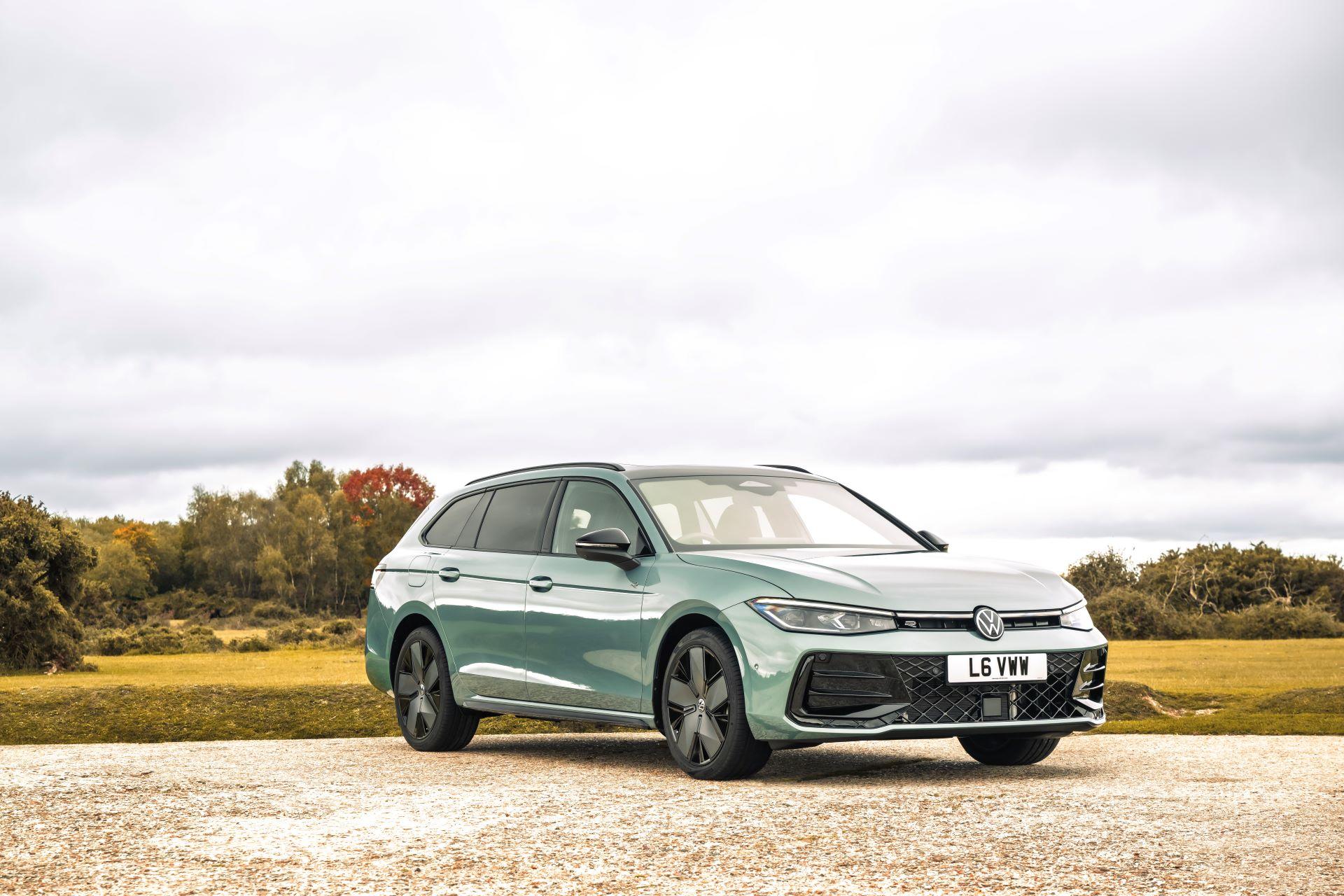 Volkswagen Cuts Prices on Passat, Tiguan and Tayron eHybrids, Making Electrified Driving More Accessible