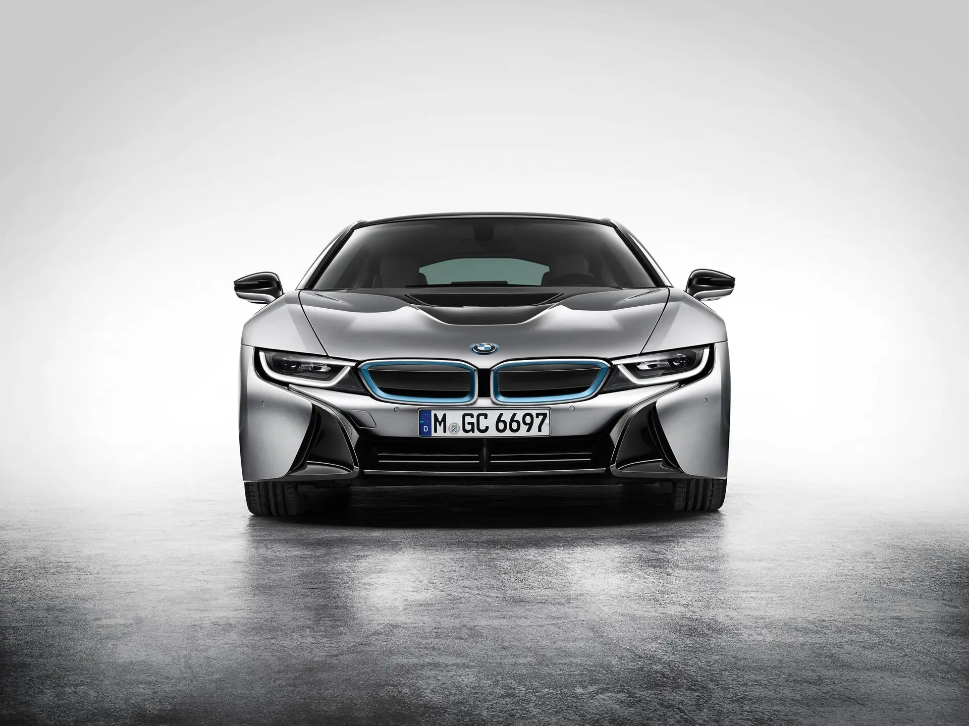 BMW I8 US