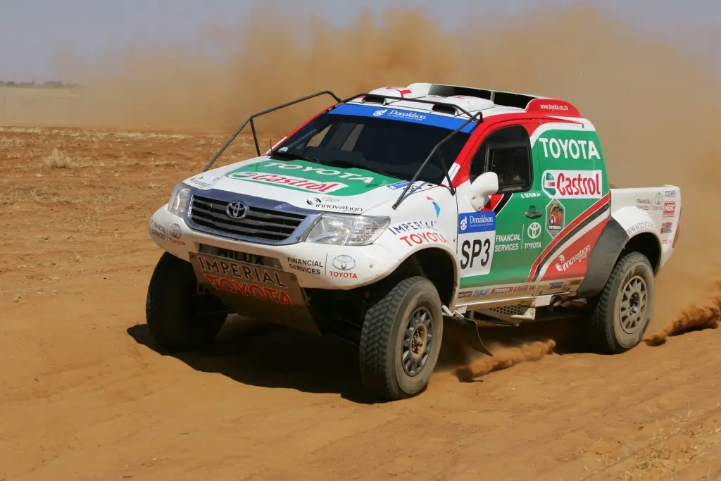 Hilux Toyota