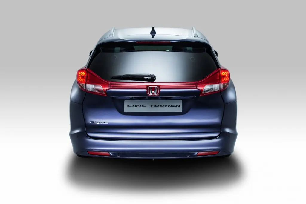 Honda civic tourer 06