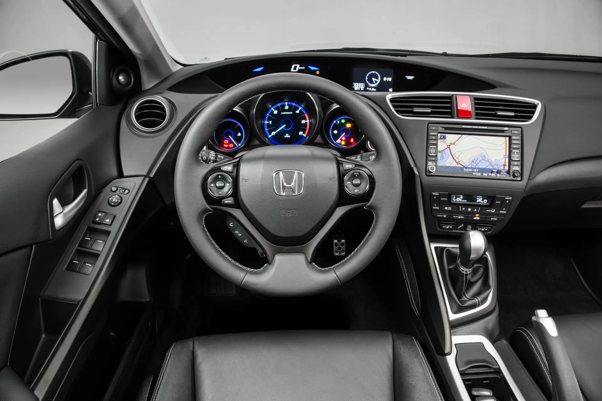 Honda civic tourer 11
