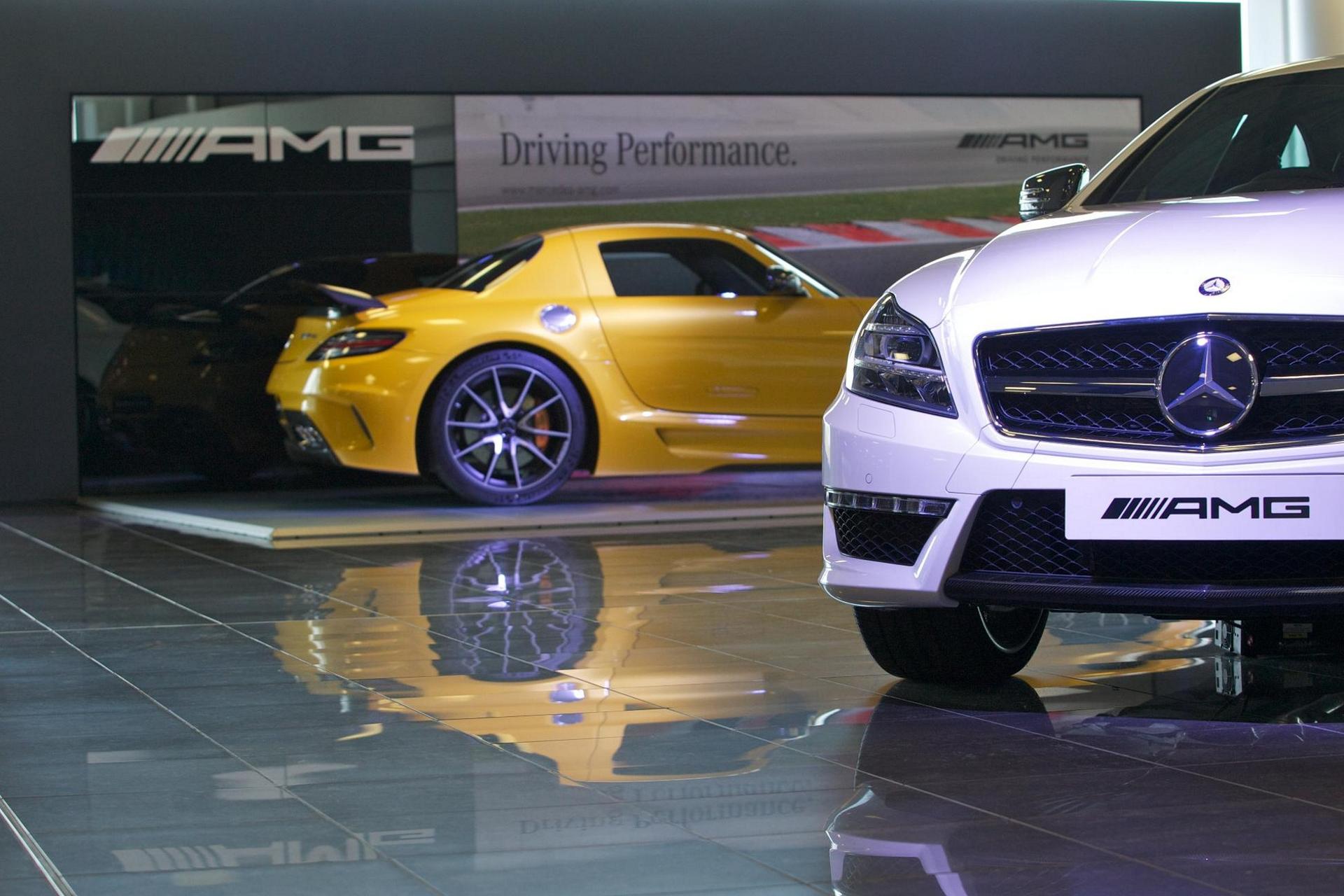 MERCEDES-BENZ HITS NEW HIGH IN JD POWER DEALER SATISFACTION SURVEY