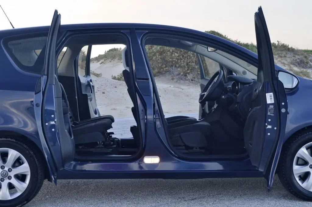 Opel meriva 25