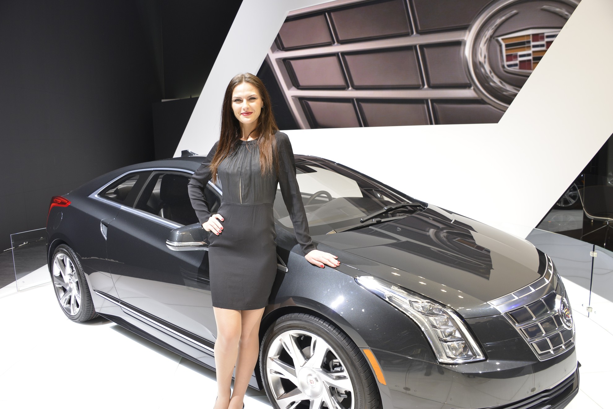 Car show girls geneva motor show 09