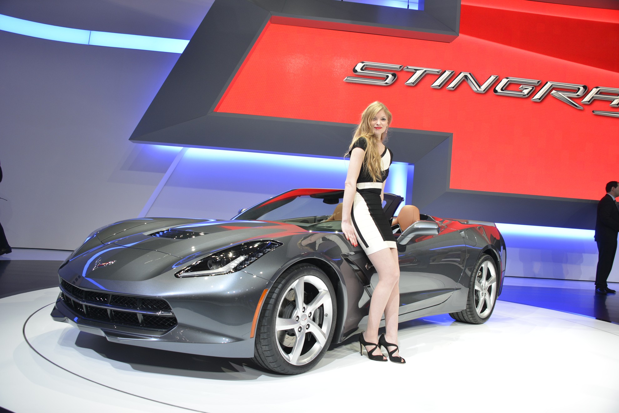 Car show girls geneva motor show 11