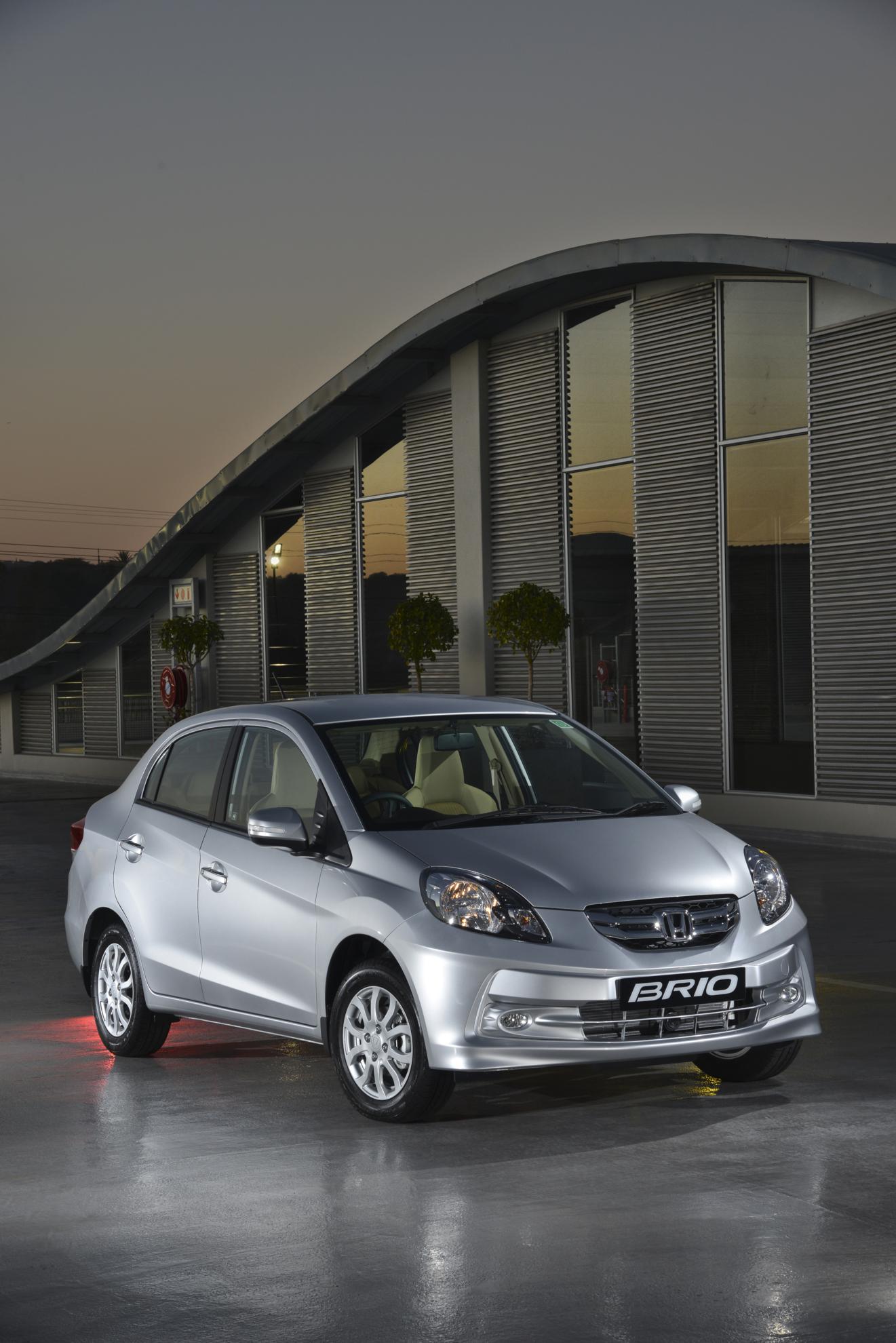 Honda brio 02