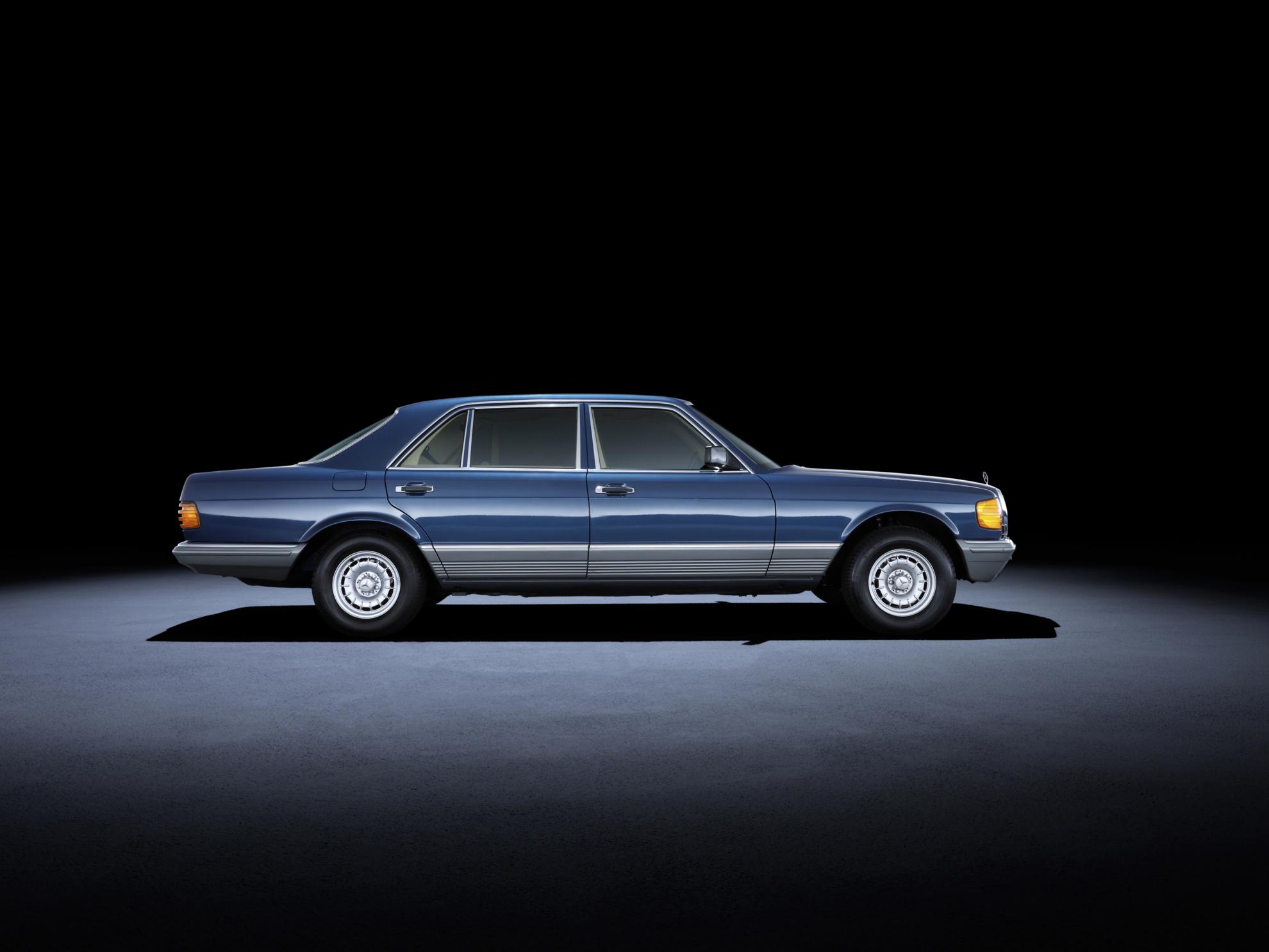 Mercedes benz 04