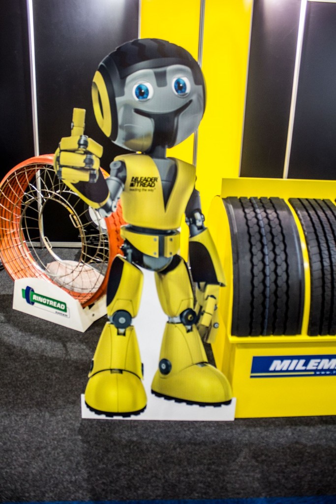Tyre expo south africa 2014 leader tread 02