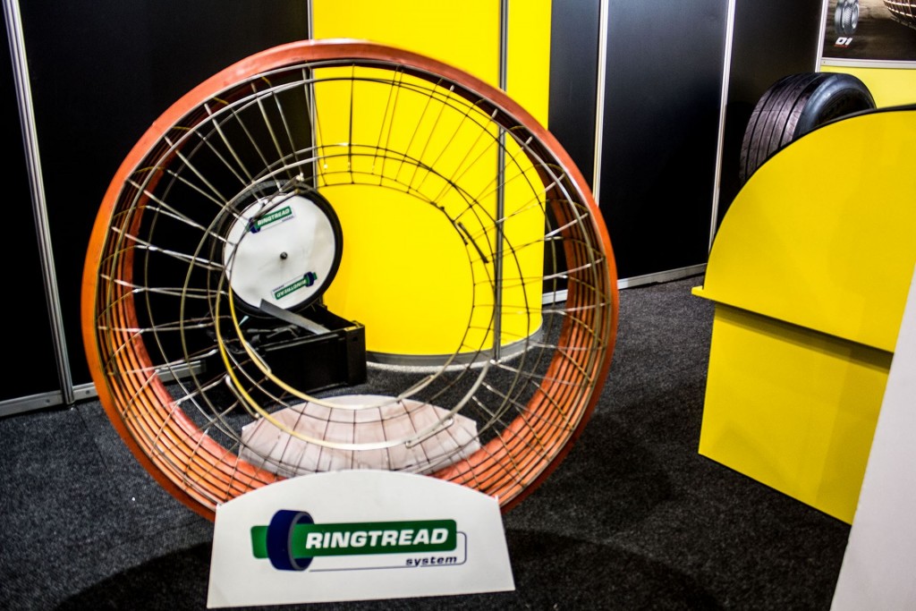 Tyre expo south africa 2014 leader tread 03