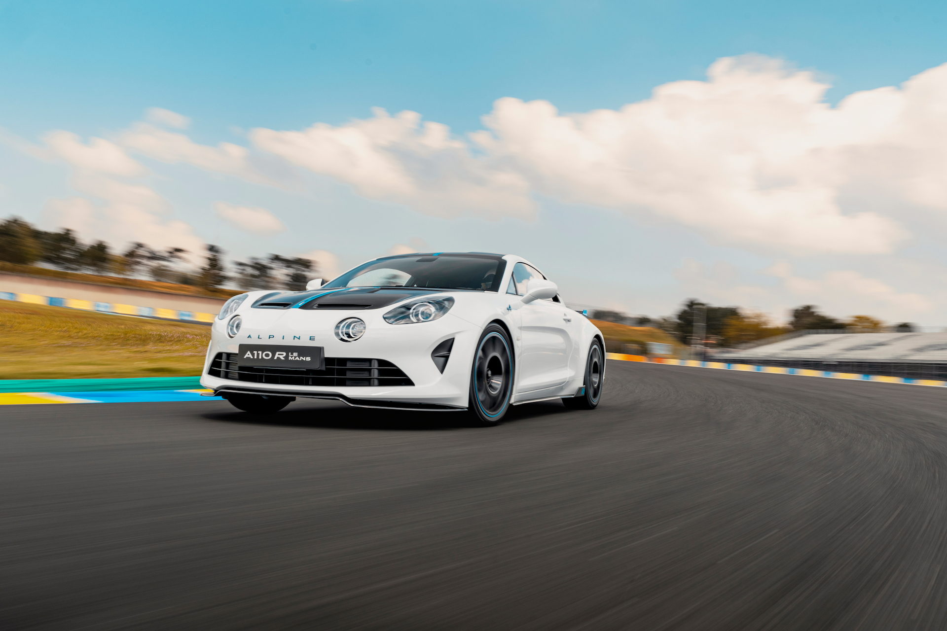 CarSite - Premium Automotive Experience