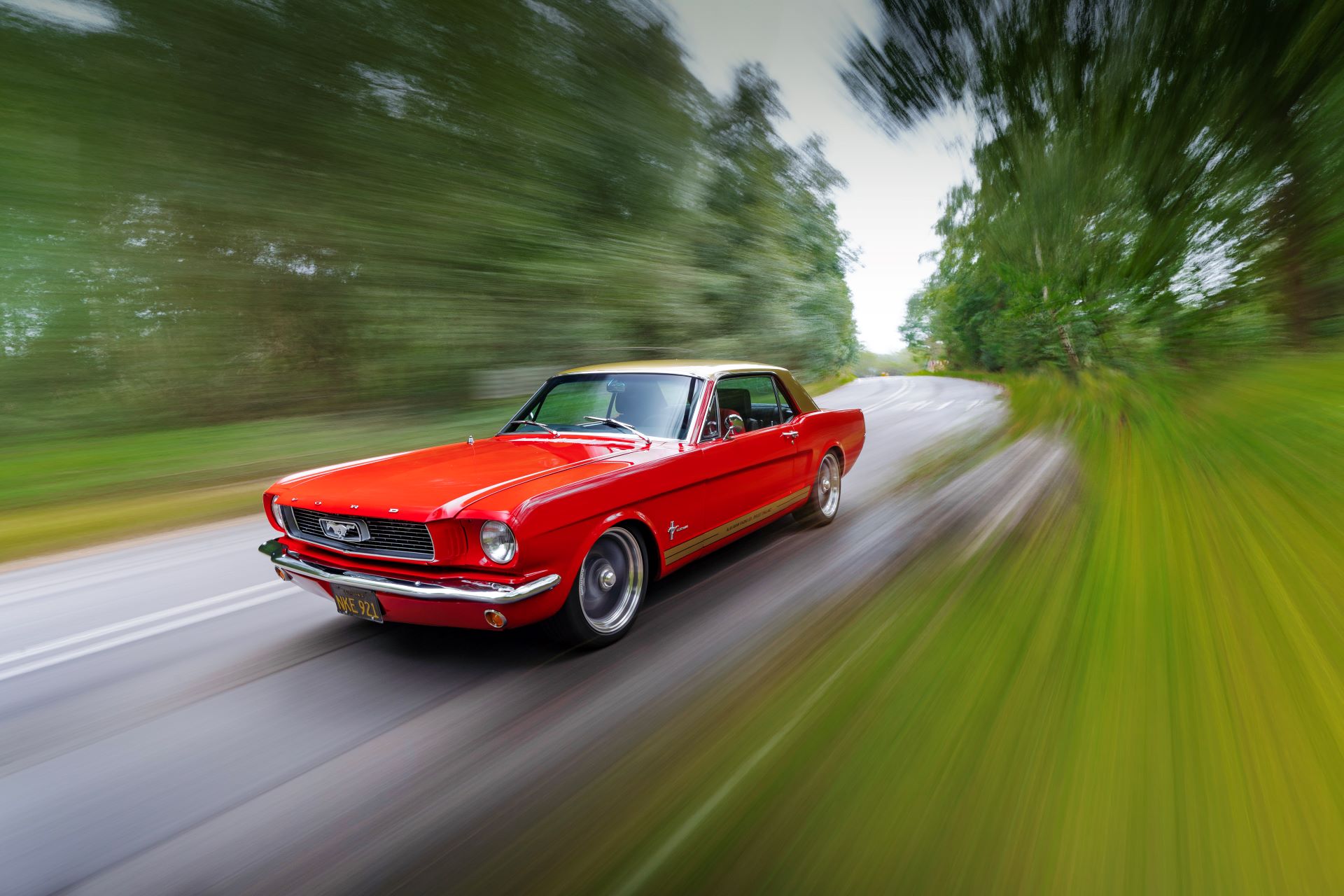 Alan mann racing accelerates into electrification era with exciting new electro mod mustang classic