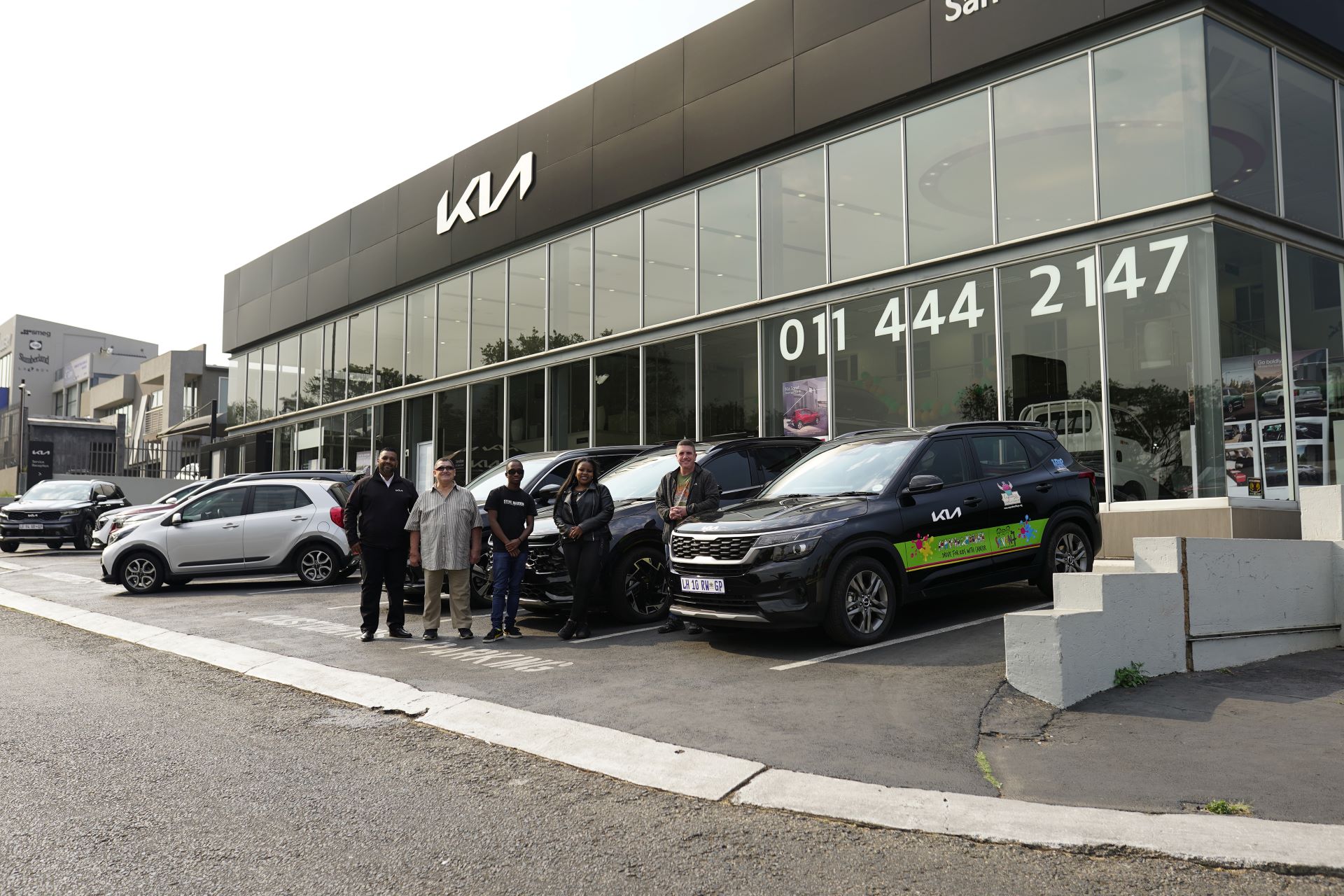 Kia raises more than r50000 for kids with cancer on the 2023 seven7 drive