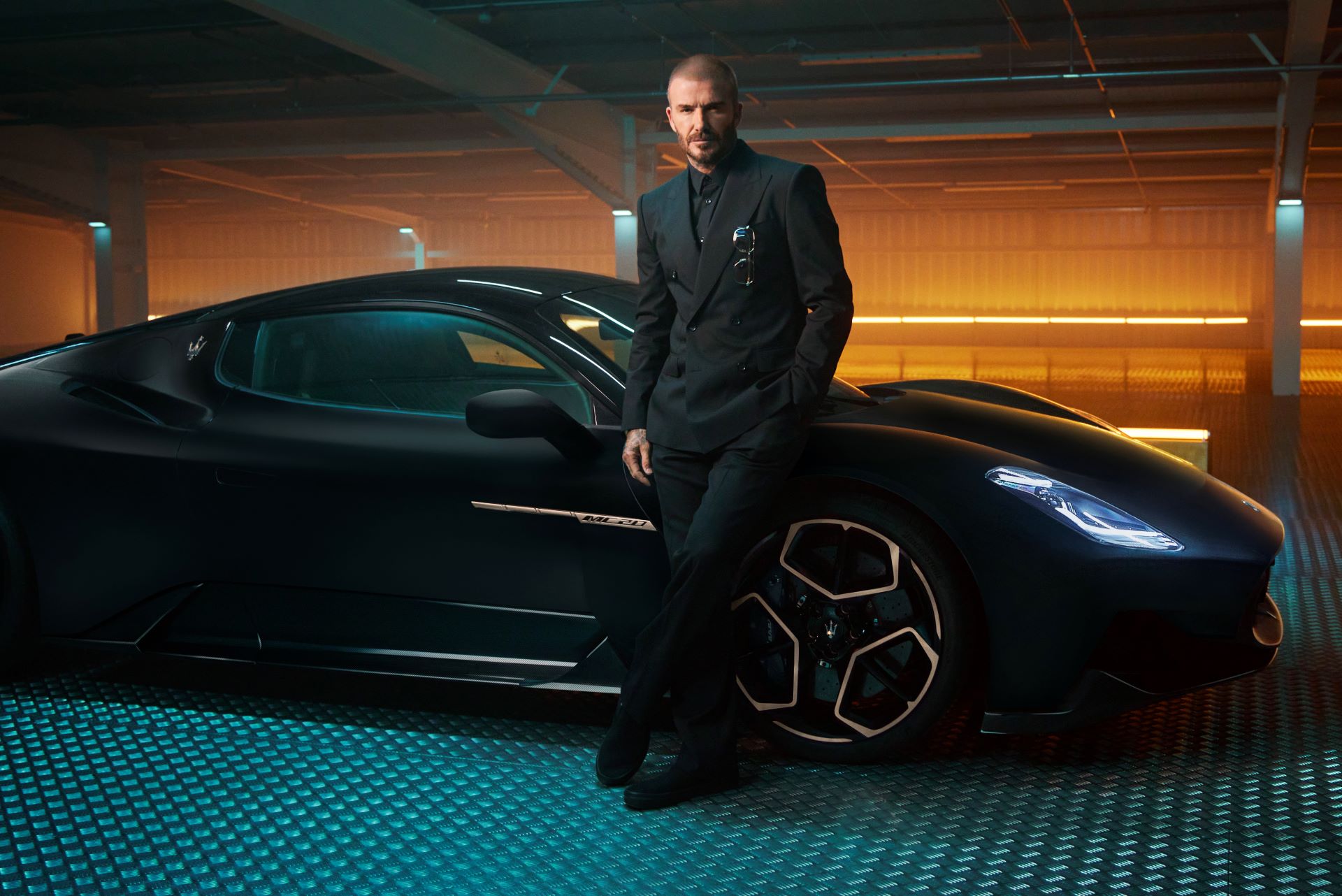 Maserati unveils mc20 notte a fierce creature of the nocturnal world