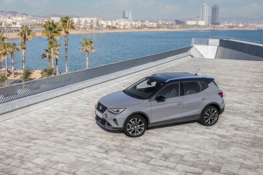 Seat uk opens order books for seat arona fr limited edition